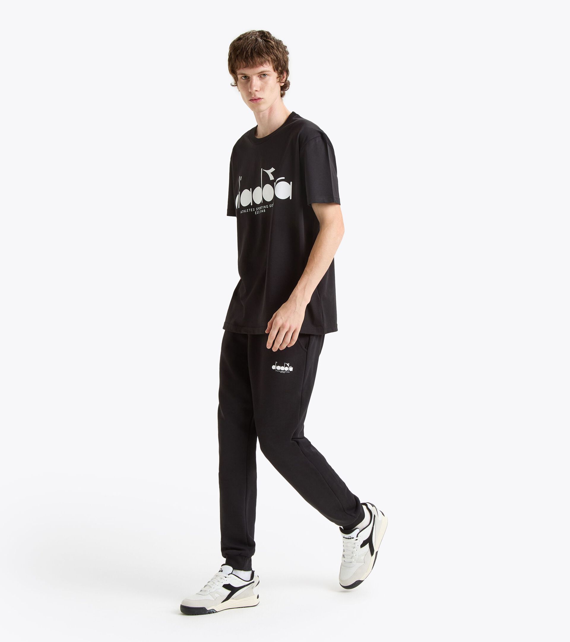 T-shirt - All-Gender T-SHIRT SS LOGO BLACK - Diadora