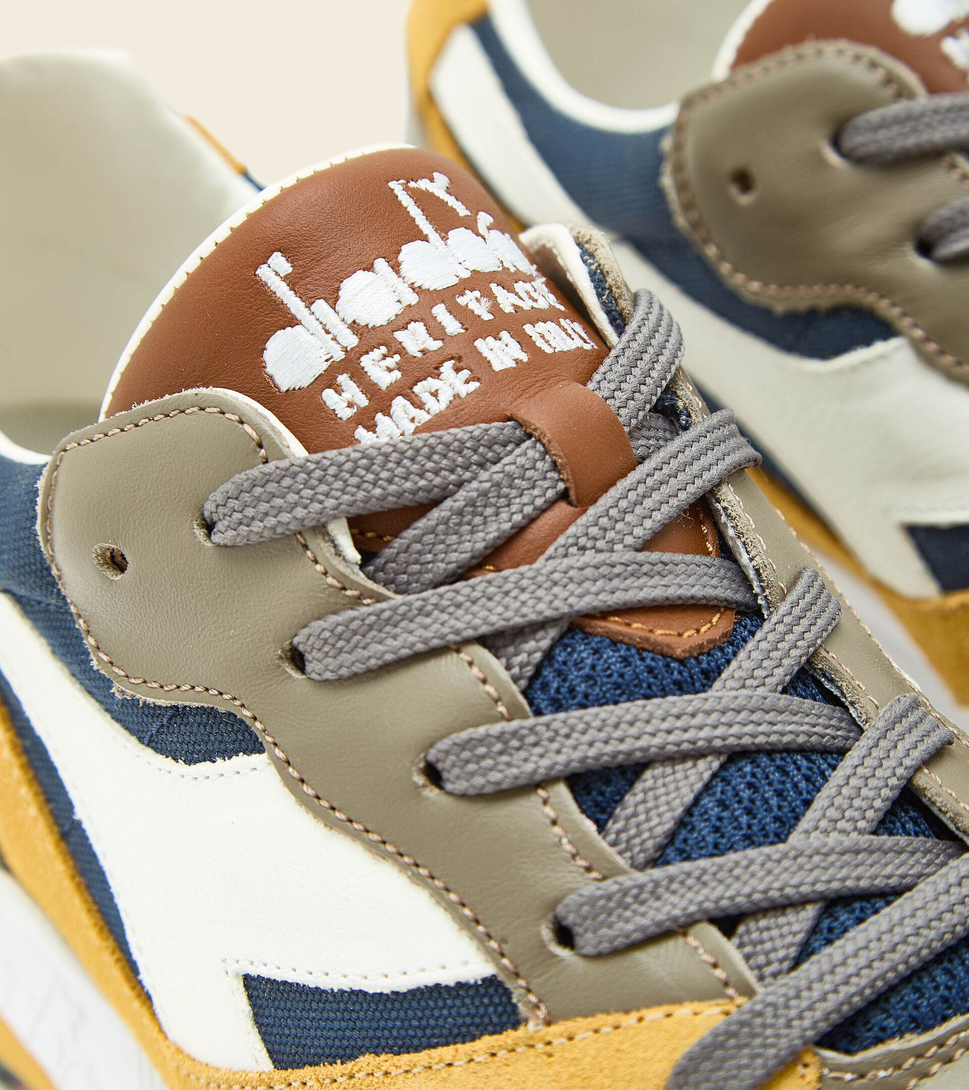 Made in Italy Heritage Shoe - Men N9000 2030 ITALIA BRUSHED NICKEL - Diadora