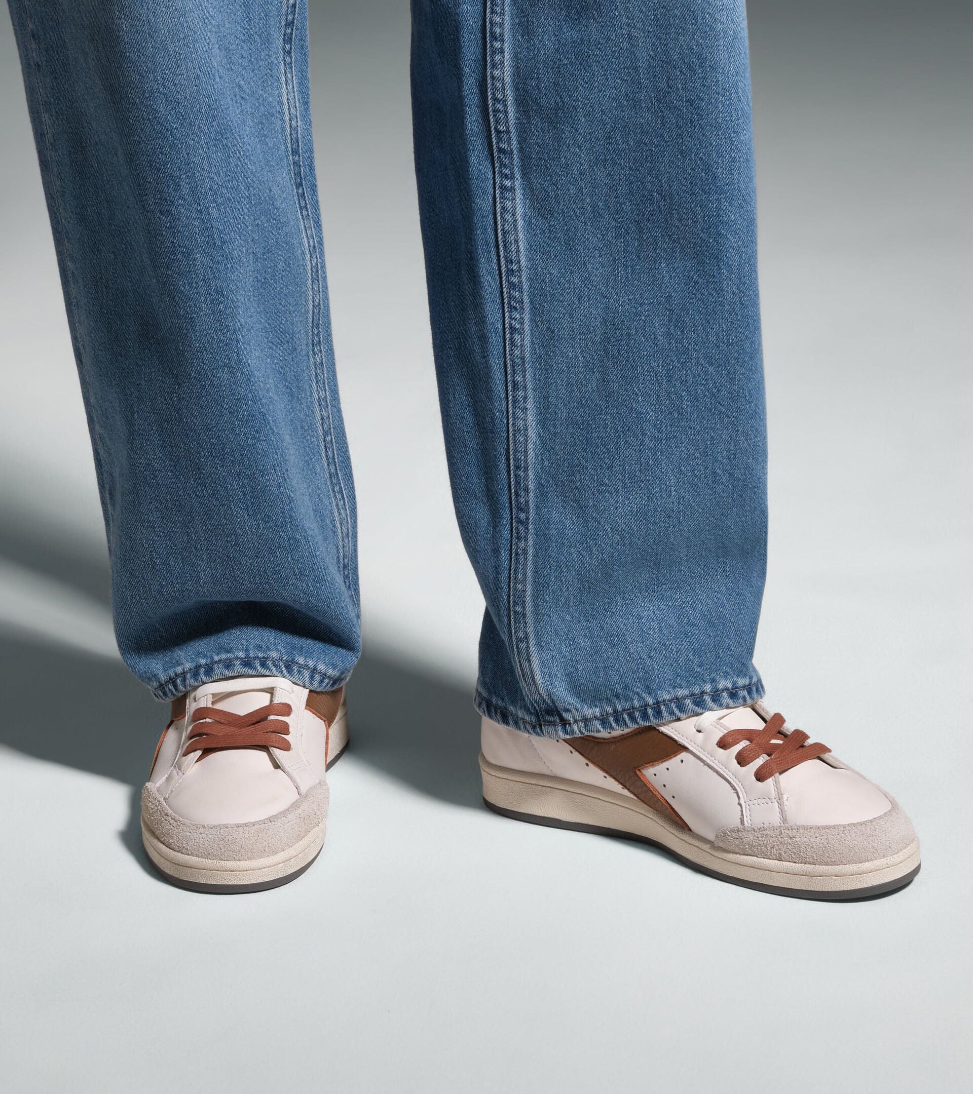 Heritage sneaker made from leather - All-gender PRESTIGE USED WHITE/BROWN - Diadora