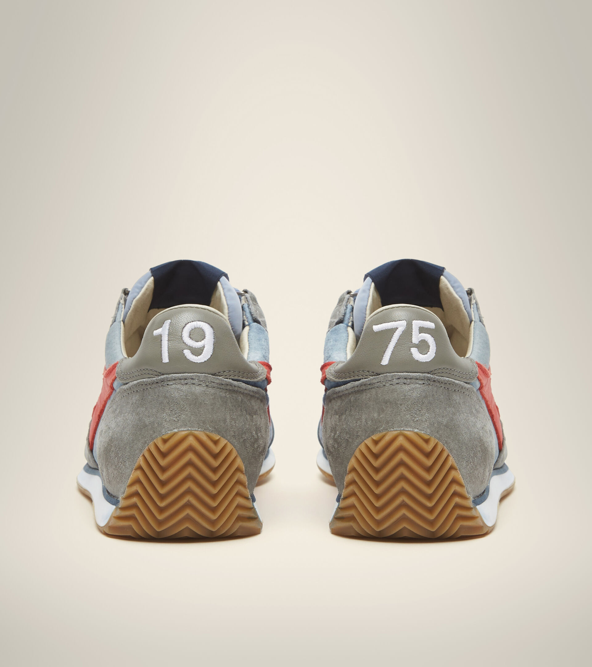 Heritage shoe - Unisex EQUIPE SUEDE SW FADED DENIM BLUE - Diadora
