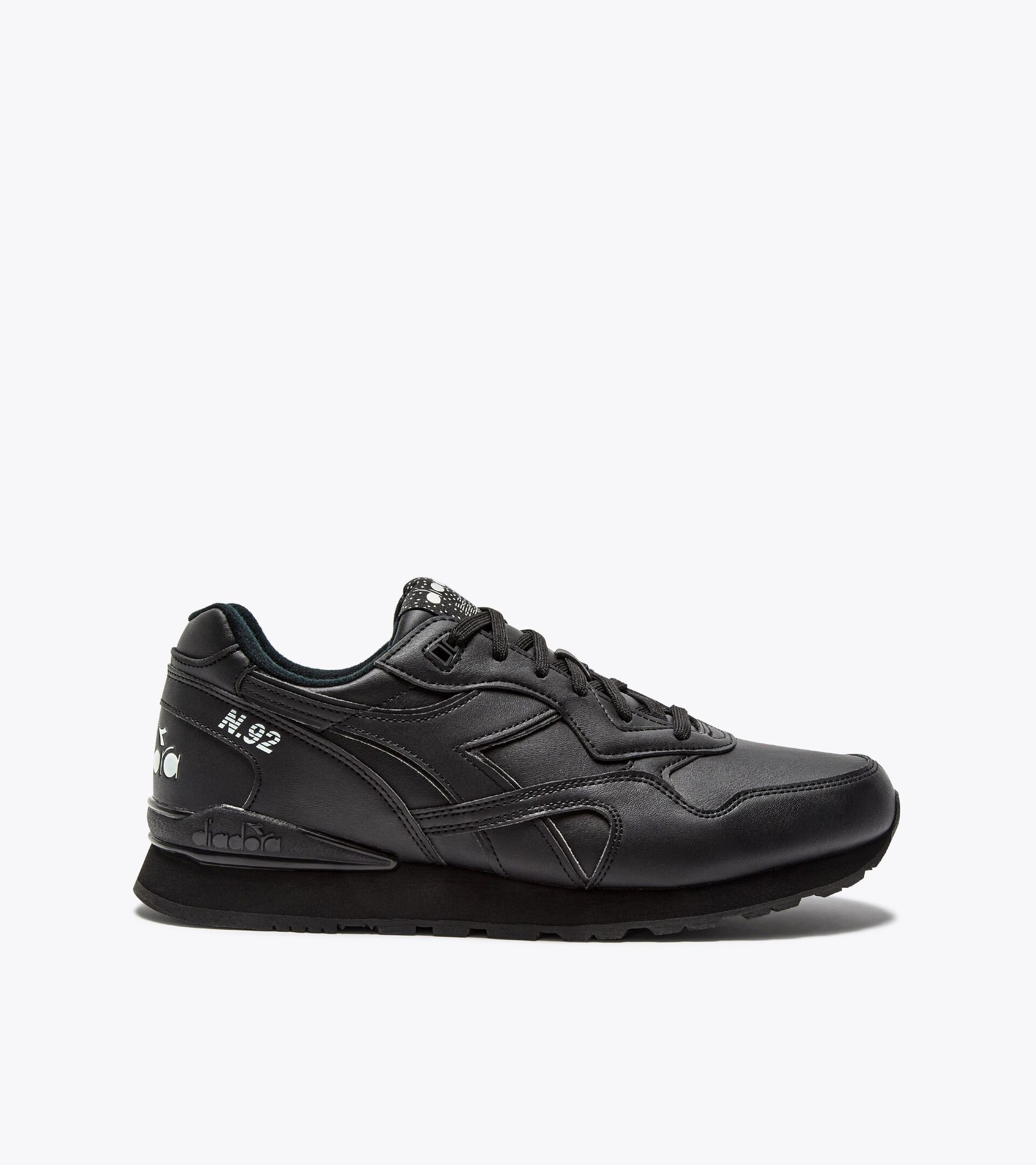 Zapatilla deportiva - Para todos los géneros N.92 L NEGRO/NEGRO - Diadora