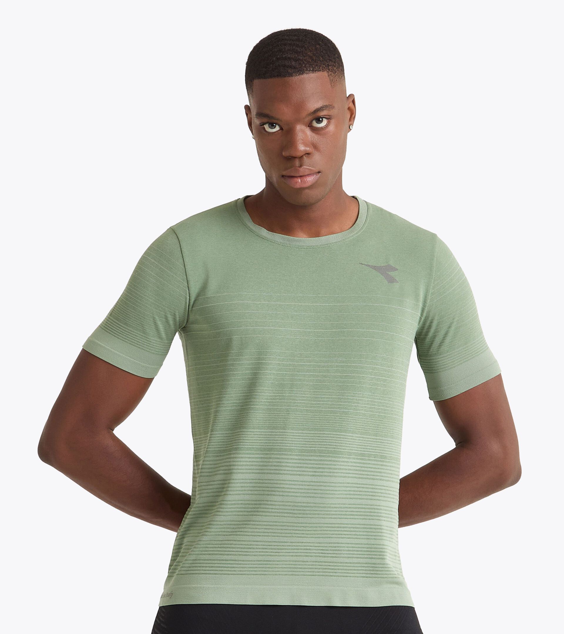 Maglietta tecnica termoregolante - Running - Uomo SS T-SHIRT STRATOUNO VERDE ICEBERG - Diadora