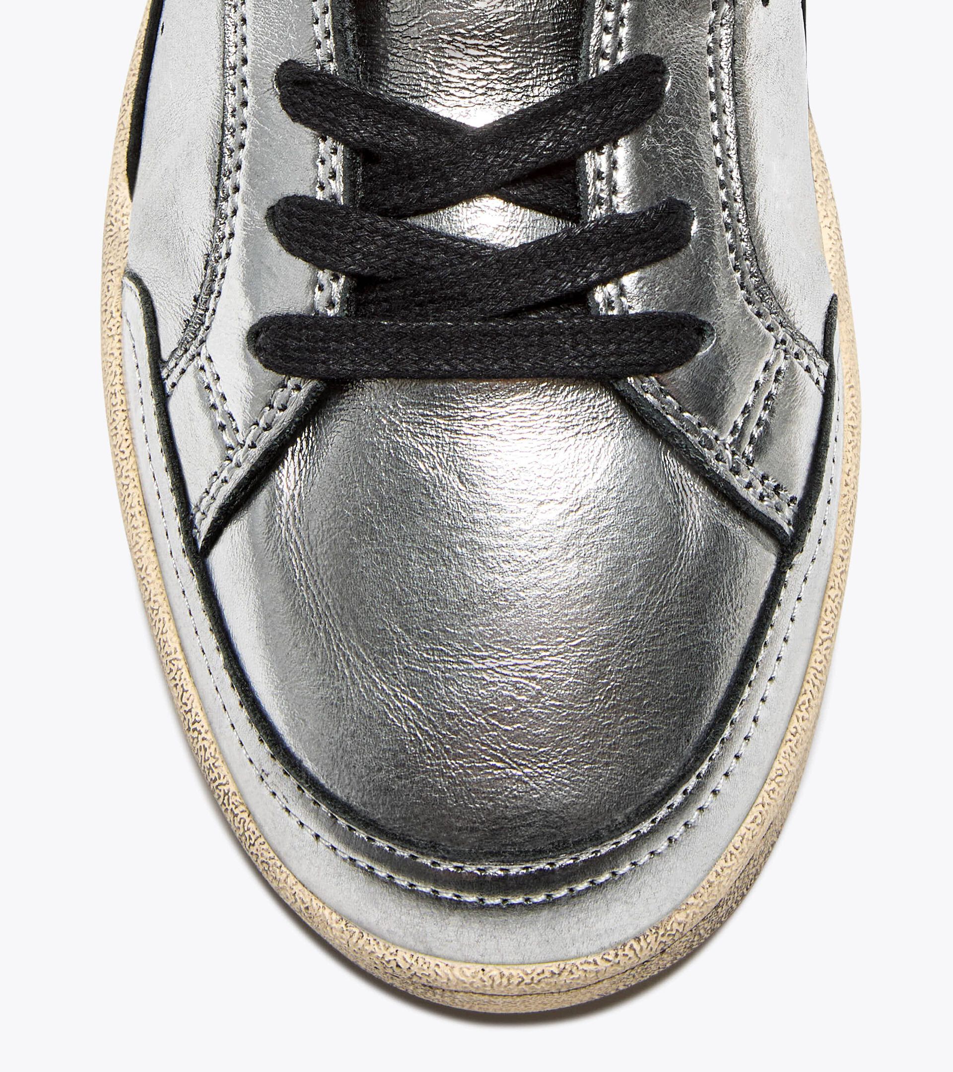 Sneaker Heritage aus metallisiertem Leder - Für alle Geschlechter
 PRESTIGE METAL USED SILBER - Diadora