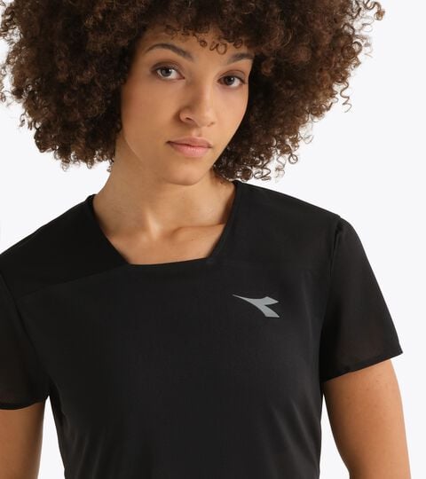 Super Light FIBRAZERO t-shirt  - Running - Women&rsquo;s
 L. SS T-SHIRT SUPER LIGHT FIBRAZERO BLACK - Diadora