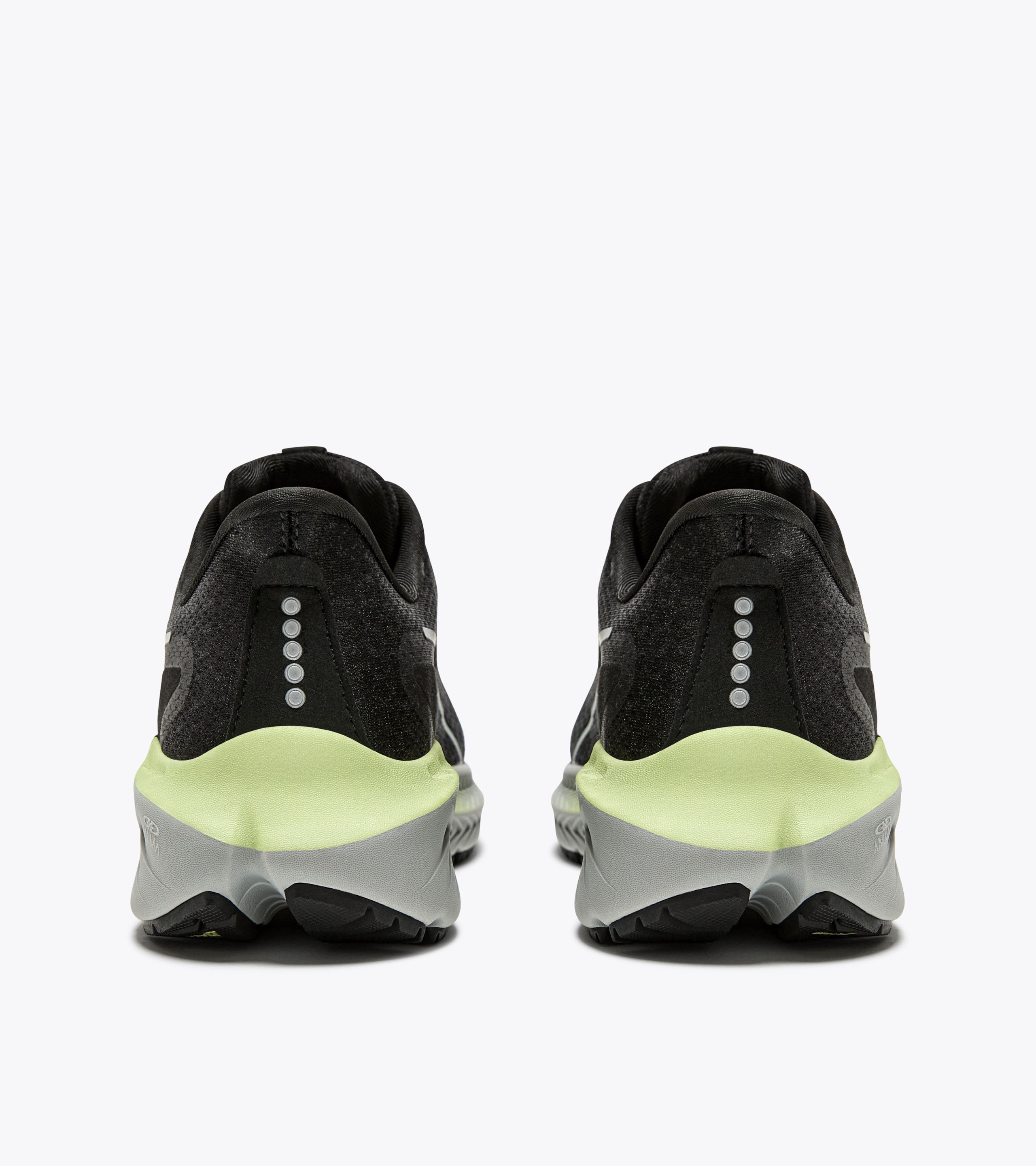 Diadora running a3 top