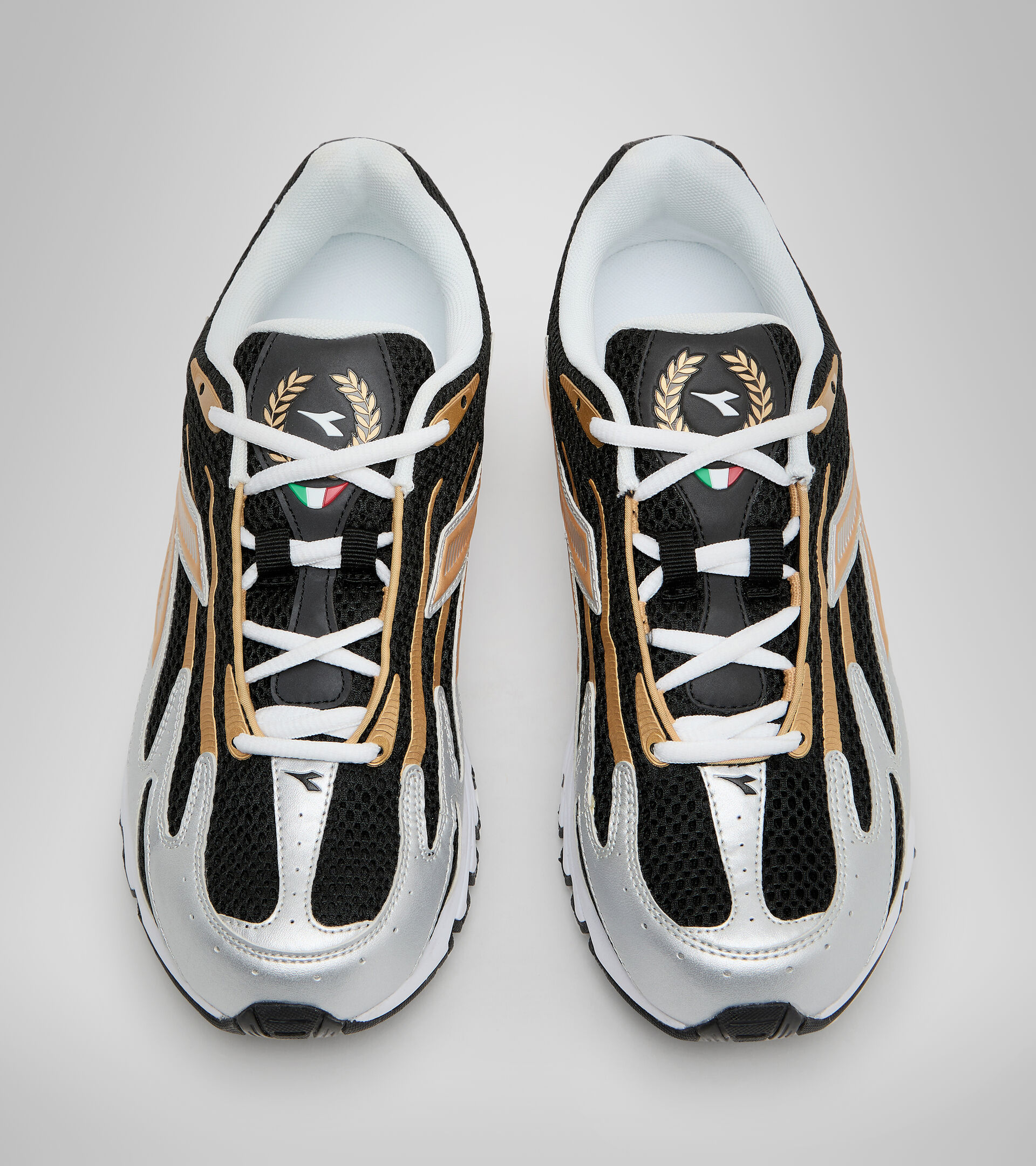 Sports shoe - Unisex MYTHOS PROPULSION 280 BLACK/GOLD - Diadora