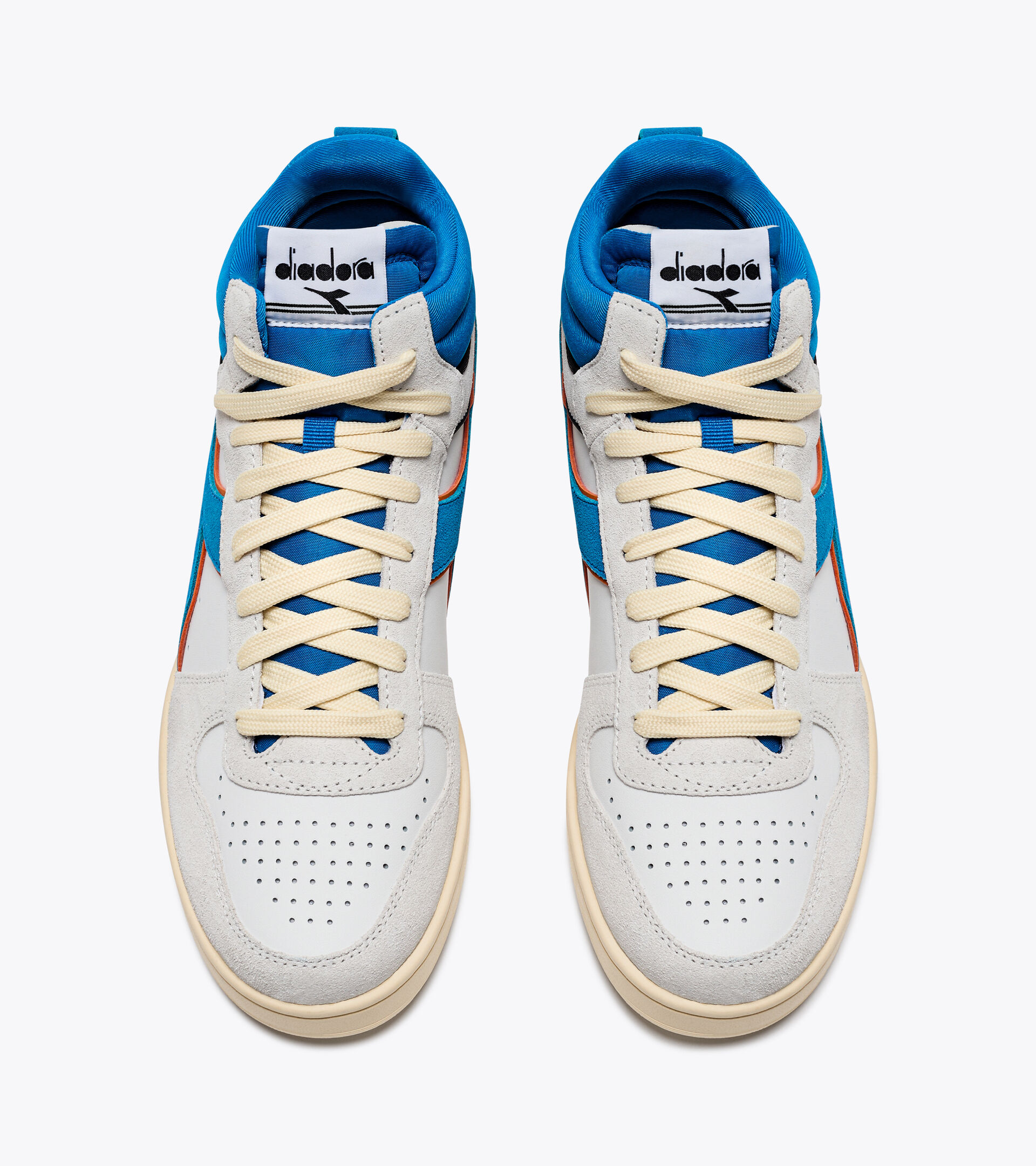 Sporty sneakers - Unisex MAGIC BASKET DEMI CUT SUEDE LEATHER ROYAL/WHITE - Diadora