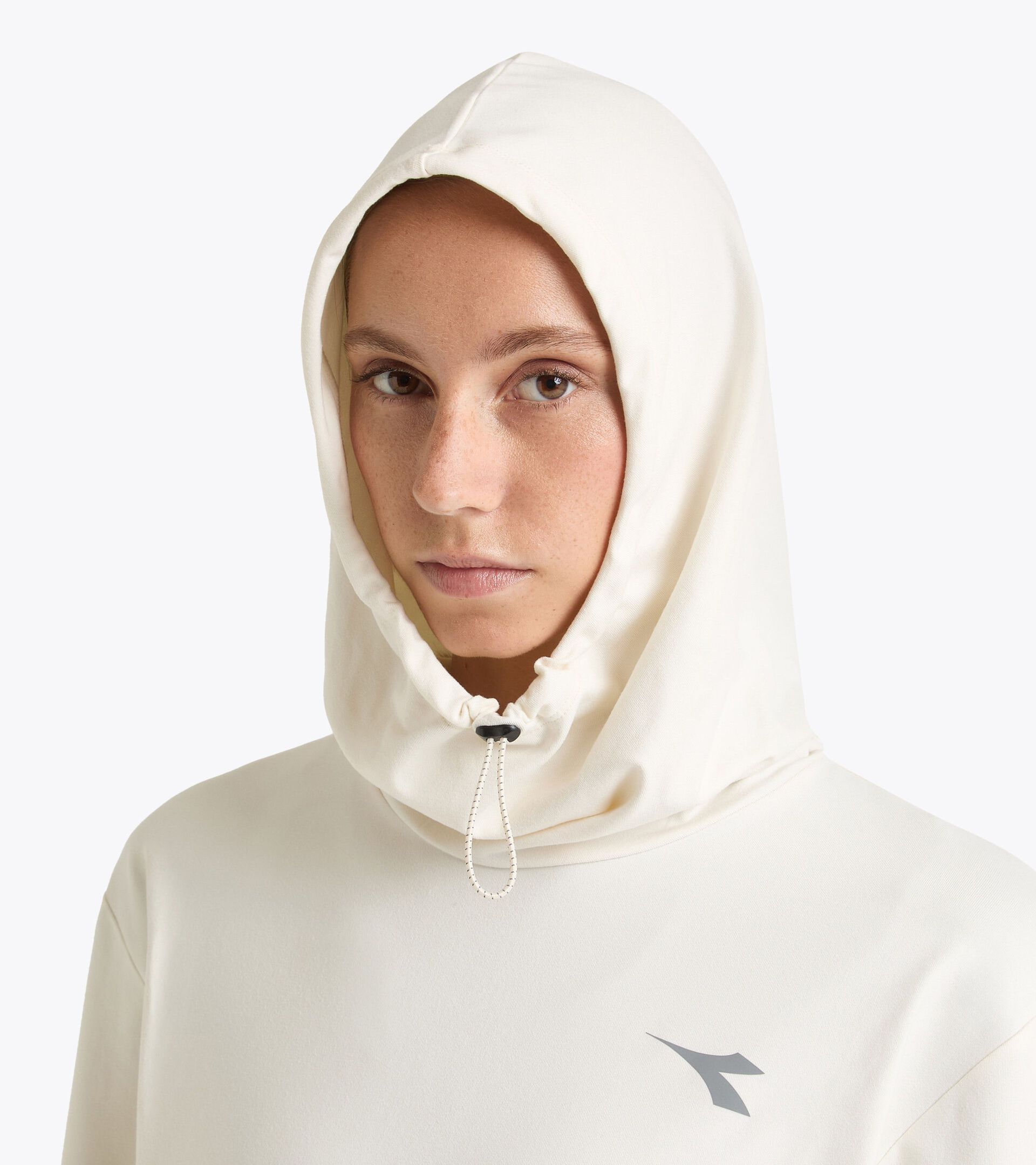 Post-workout jersey hoodie - Women’s
 L. JERSEY PULLOVER HOODIE RUN CREW WHISPER WHITE - Diadora