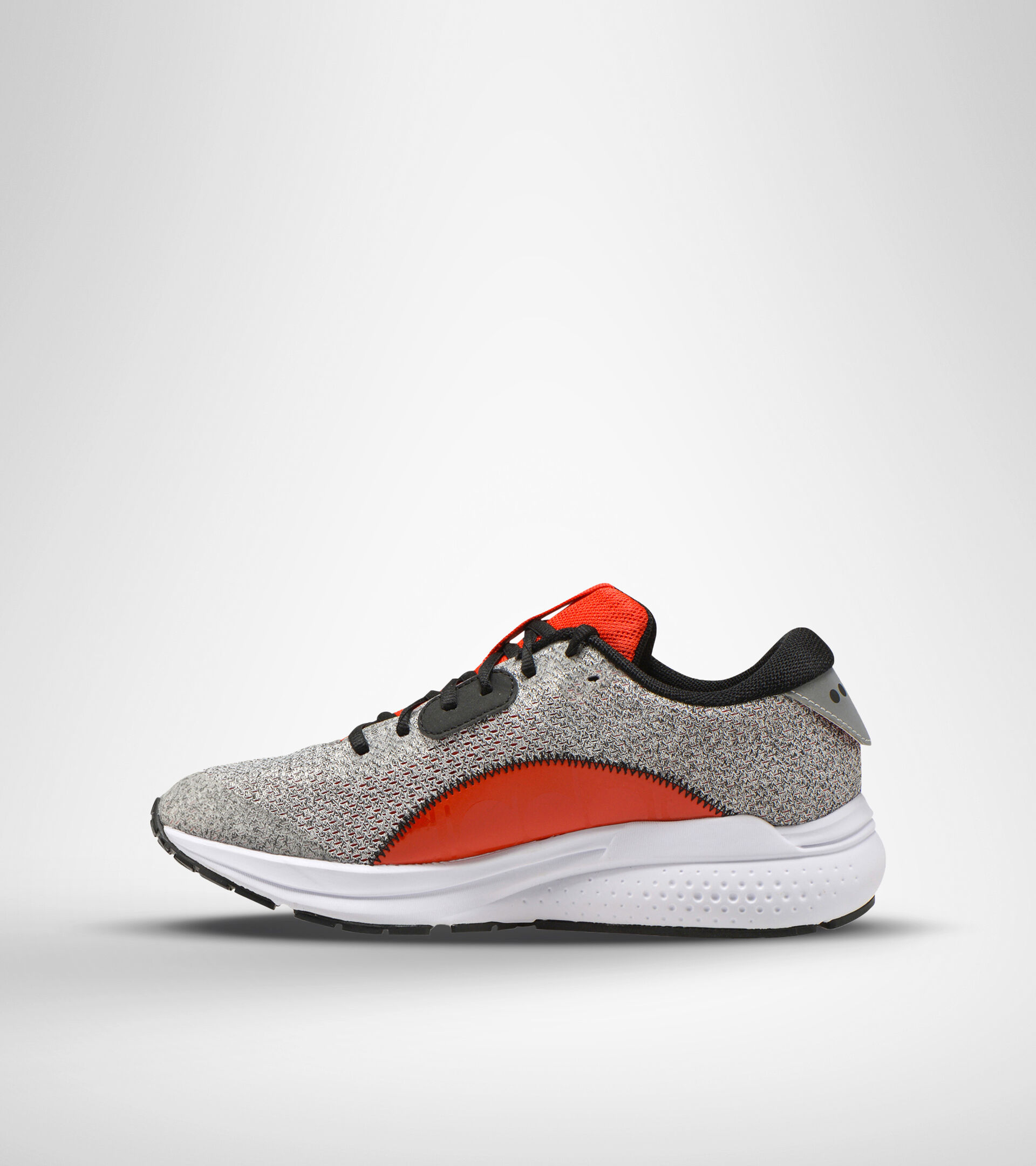 Chaussures de running - Homme KURUKA 5 ARGENT DD/NOIR/ROUGE FIESTA - Diadora