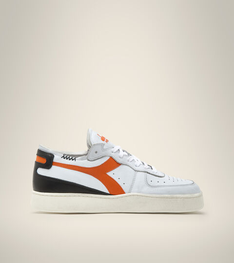 Chaussures Heritage - Unisexe MI BASKET ROW CUT BLANC/ECORCE D ORANGE - Diadora