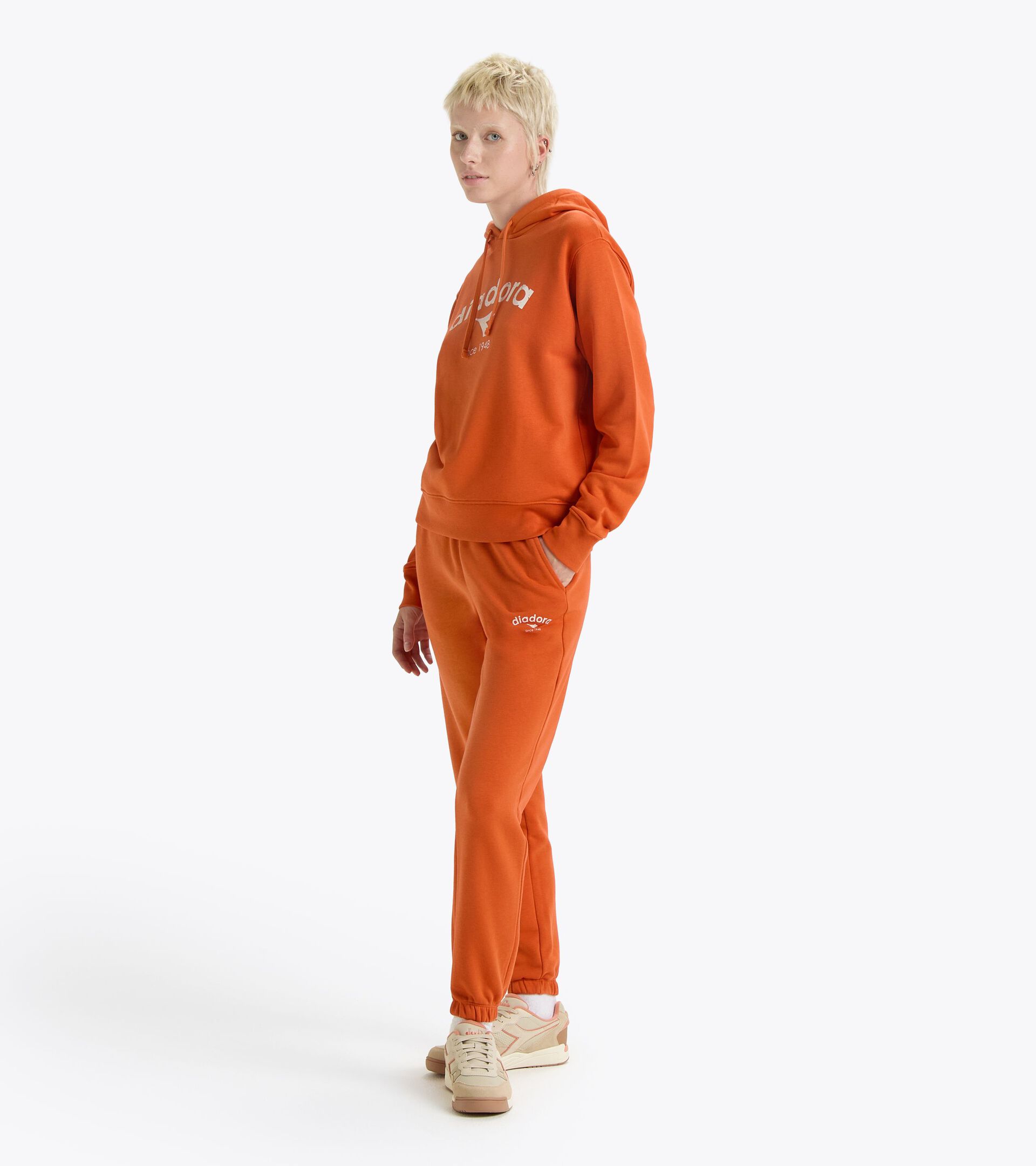 Hoodie - Gender Neutral HOODIE ATHL. LOGO PUREED PUMPKIN - Diadora
