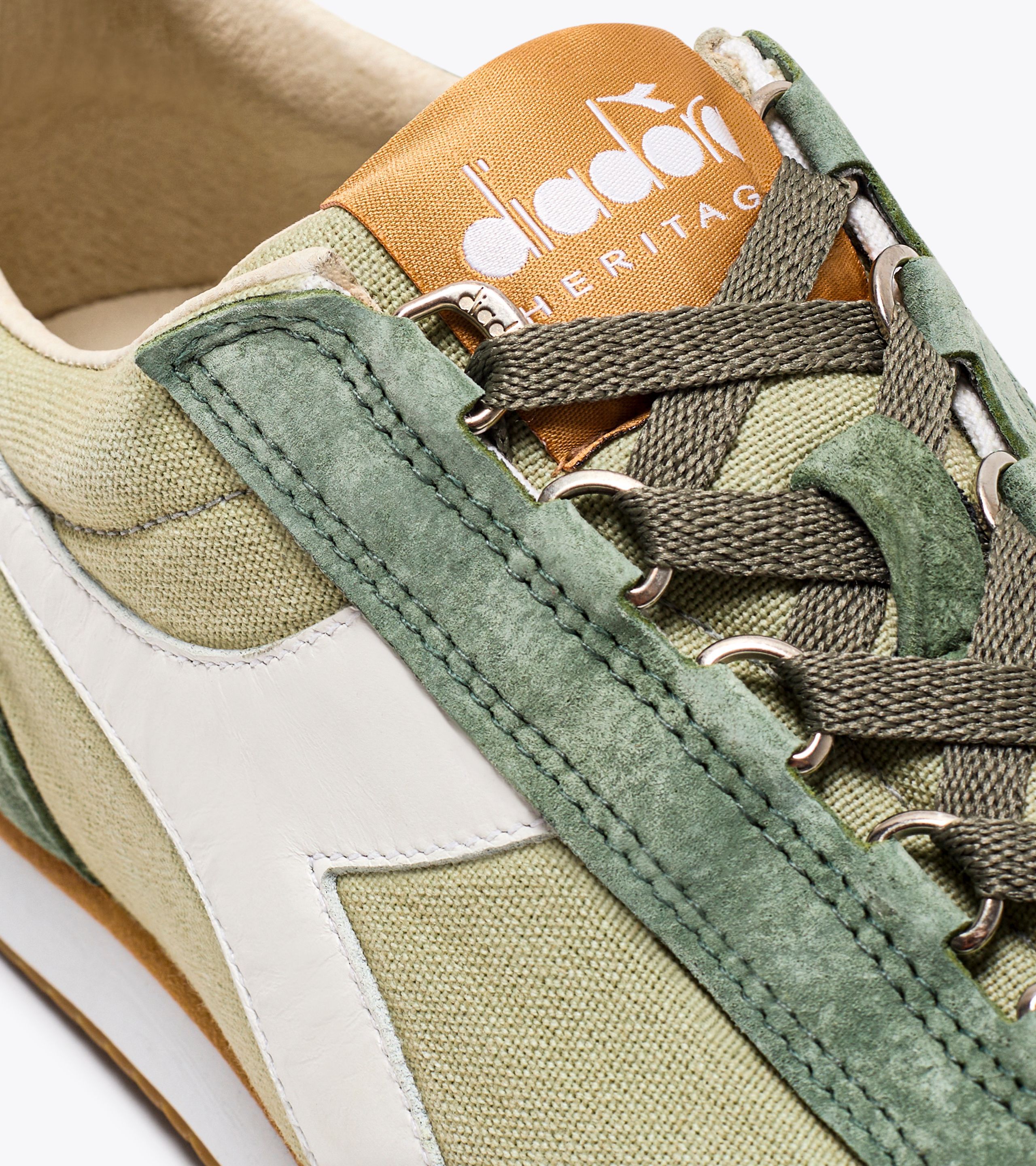 Diadora baffo verde hot sale