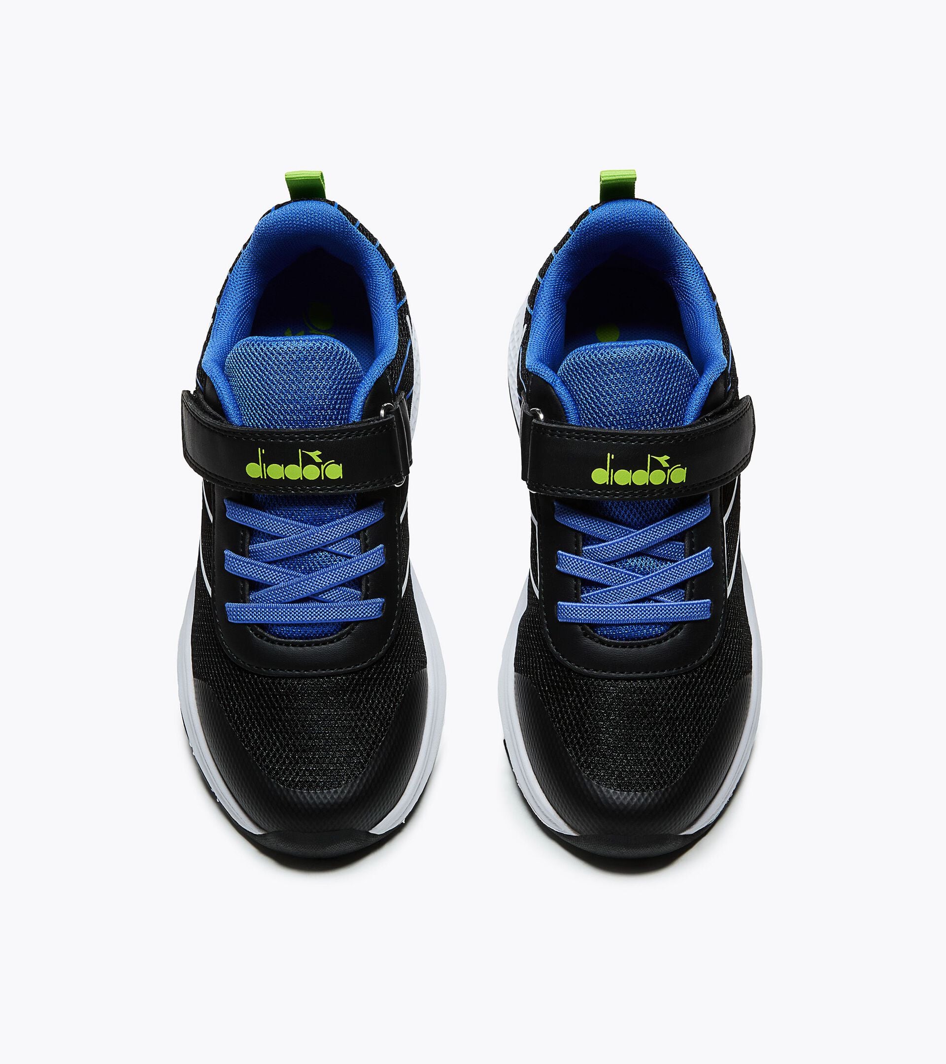 Chaussure de course junior - Tous genres FALCON 6 JR V NERO/BIANCO/BLU PALAZZO - Diadora