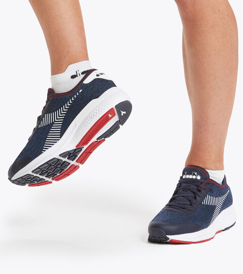 PASSO, NOIR IRIS/BLEU FÉDÉRAL/BLANC Chaussures de sport - Homme PASSO NOIR IRIS/BLEU FÉDÉRAL/BLANC - Diadora