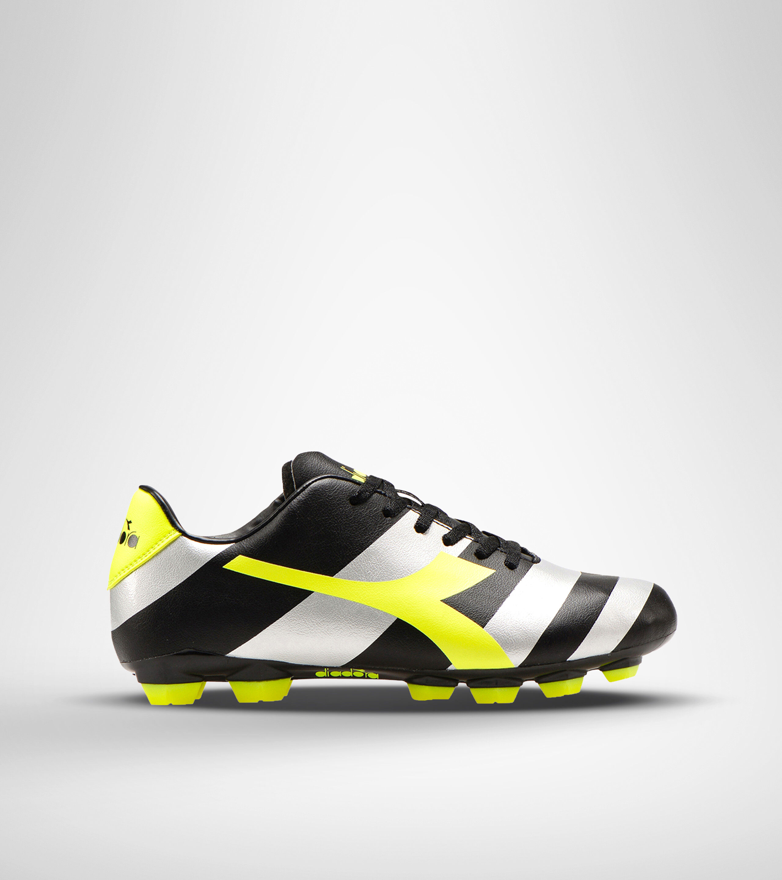 negozi online scarpe da calcio