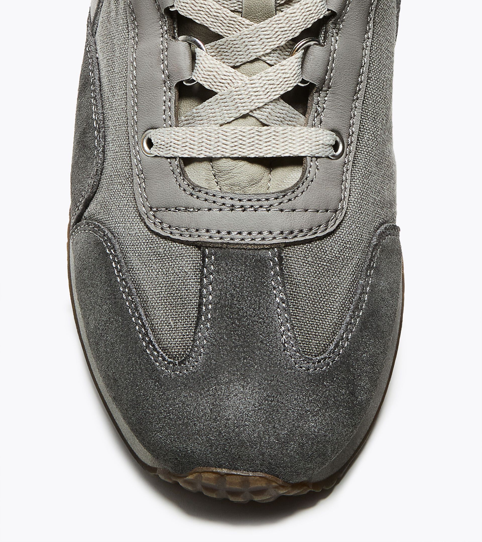 Low-profile Heritage sneaker - All-gender EQUIPE DIRTY SW EVO CRYSTAL GREY - Diadora