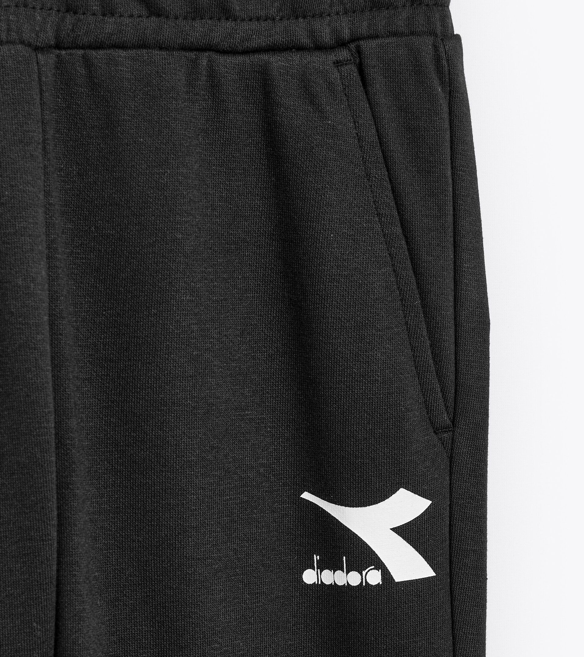 Sporty sweatpants - Kids JU. PANTS CUFF CORE BLACK - Diadora