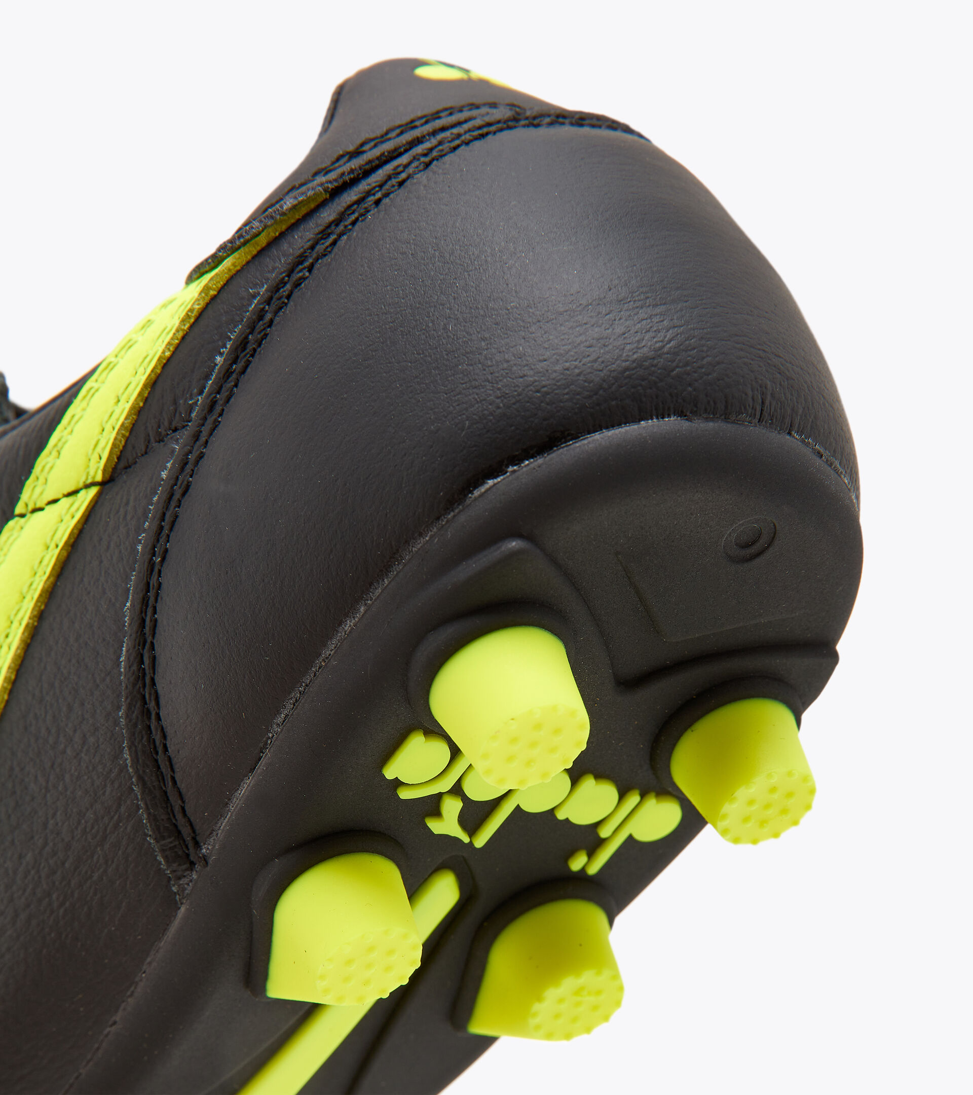 Firm ground football boot BRASIL LT+ MDPU BLACK/FLUO YELLOW DIADORA - Diadora