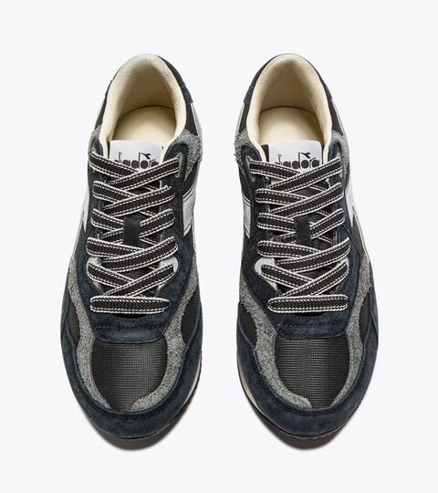 EQUIPE REVENGE USED, SCHWARZ Low-Profile-Sneaker Heritage - Für alle Geschlechter EQUIPE REVENGE USED SCHWARZ - Diadora