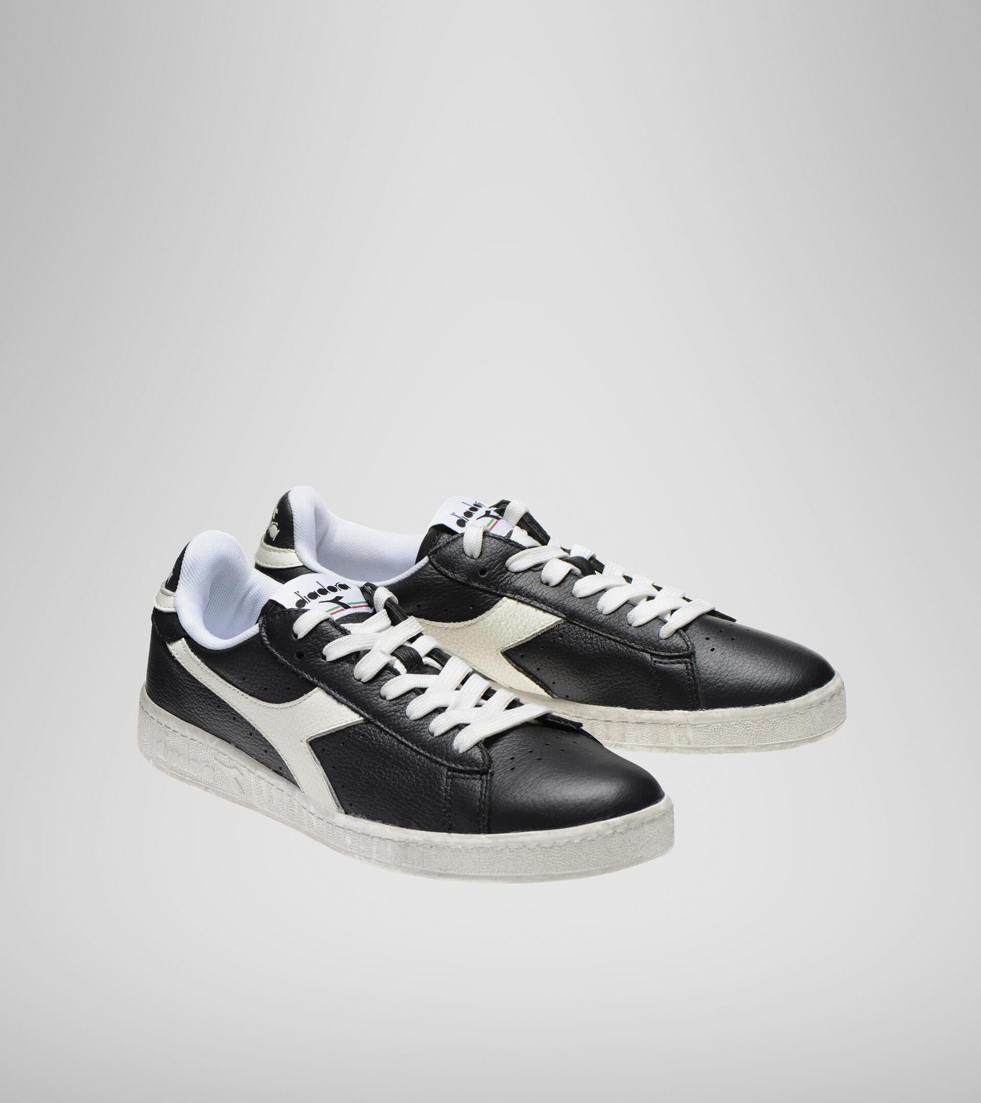 Zapatilla deportiva - Unisex GAME L LOW WAXED NEGRO/BLANCO - Diadora