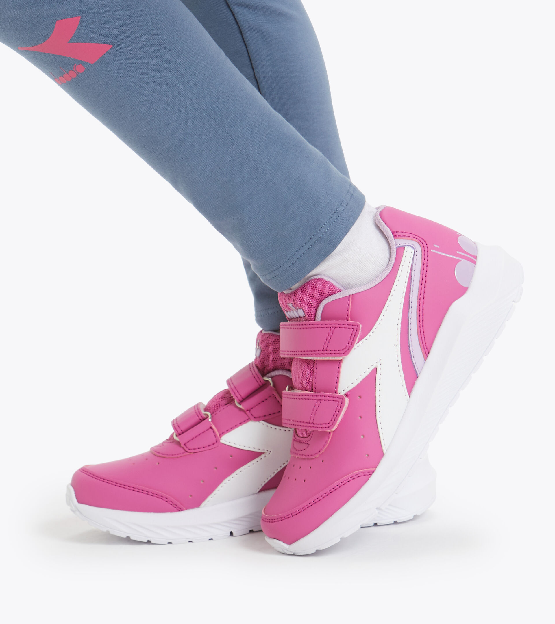 Chaussures de running - Unisexe Enfant FALCON SL JR V ROSA FUCSIA/BIANCO - Diadora