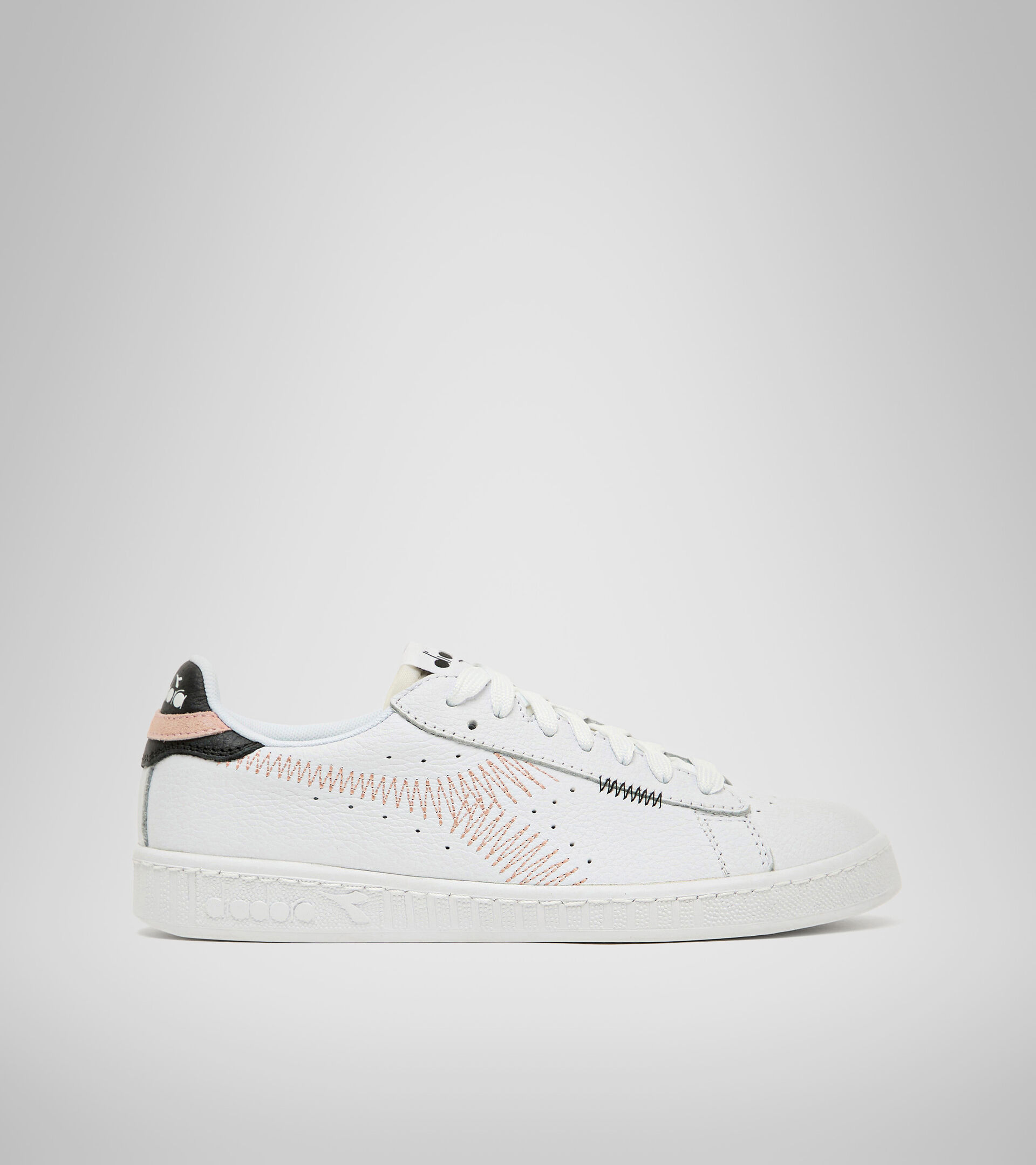 Zapatillas deportivas - Mujer GAME L LOW ZIG ZAG WN BLANCO VIVO/MELOCOTON VIVO - Diadora