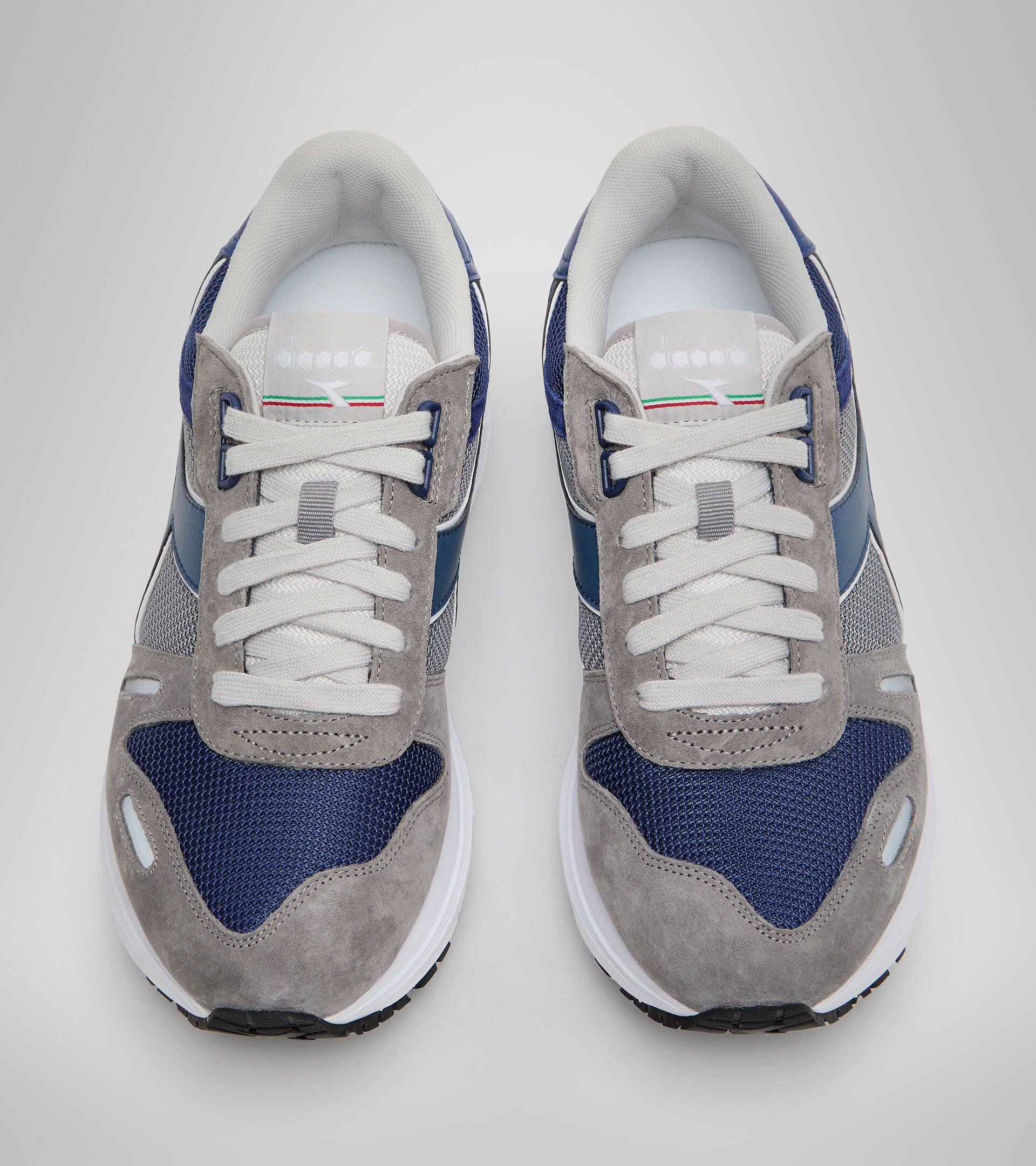 Footwear Sportswear UNISEX TITAN TRX NUBUCK ICE GRAY Diadora