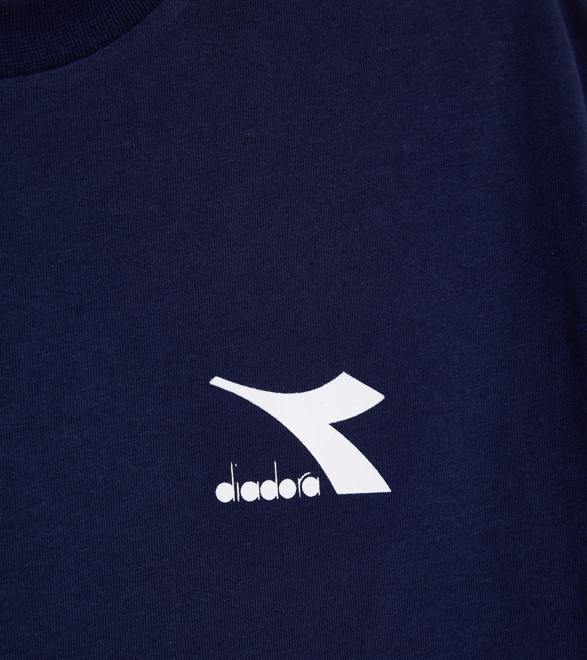 Cotton t-shirt - Kids
JU.T-SHIRT SS SL CLASSIC NAVY - Diadora