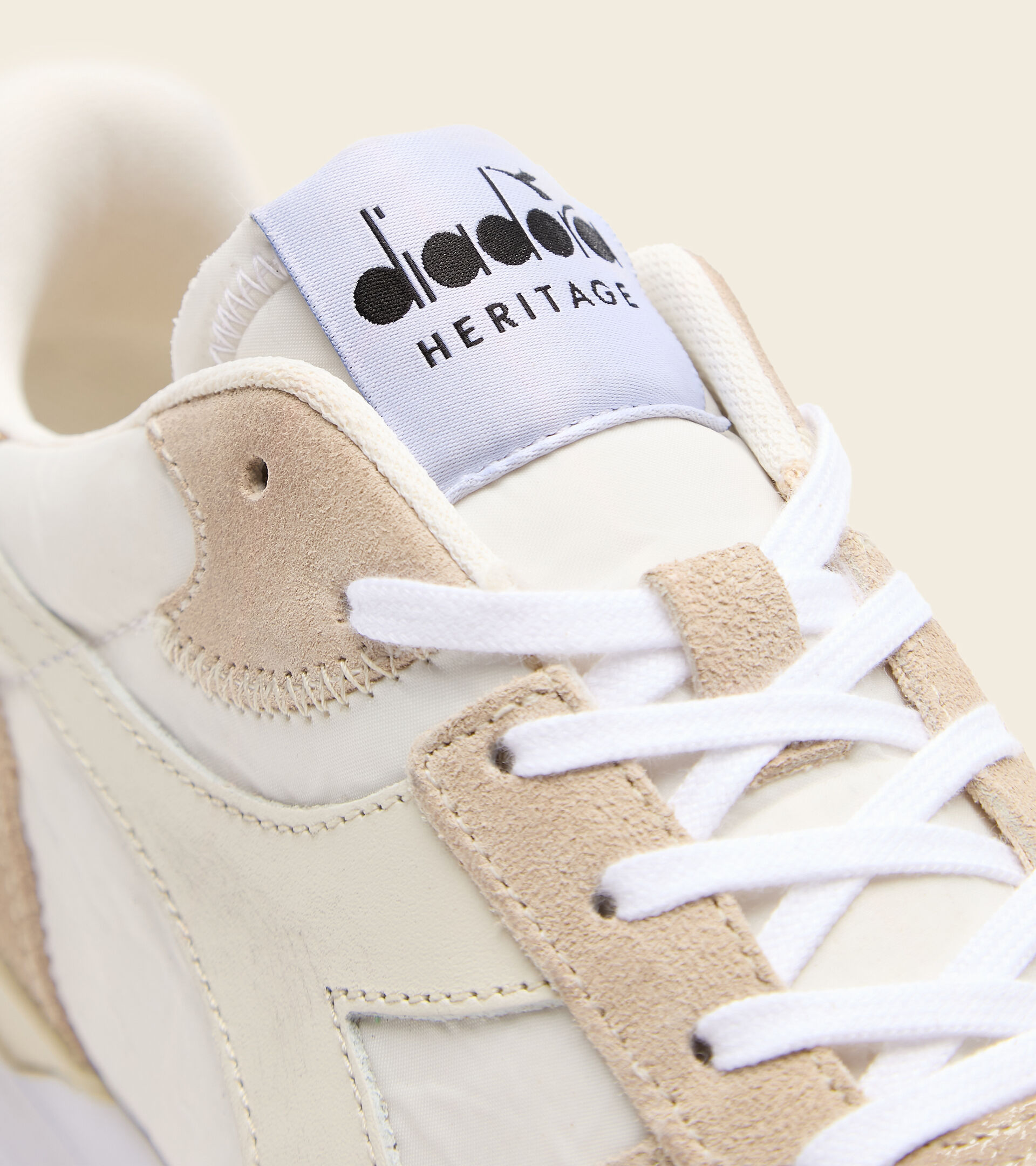 Heritage Shoe - Women VENUS DIRTY WHITE/GOLD - Diadora