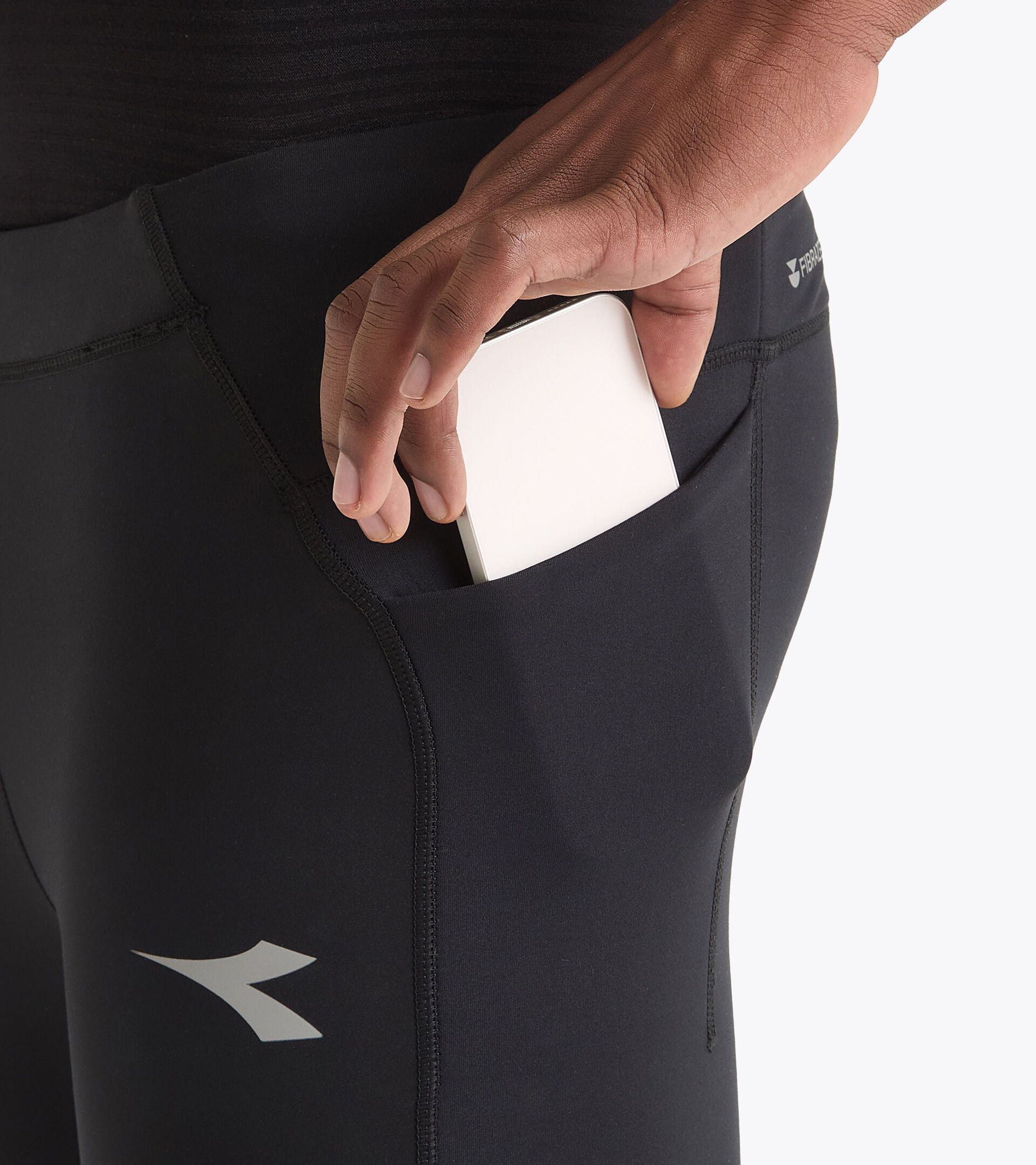 Thermoregulating tights with FIBRAZERO fabric - Winter Protection - Men
 RUN TIGHTS WINTER PROTECTION BLACK - Diadora