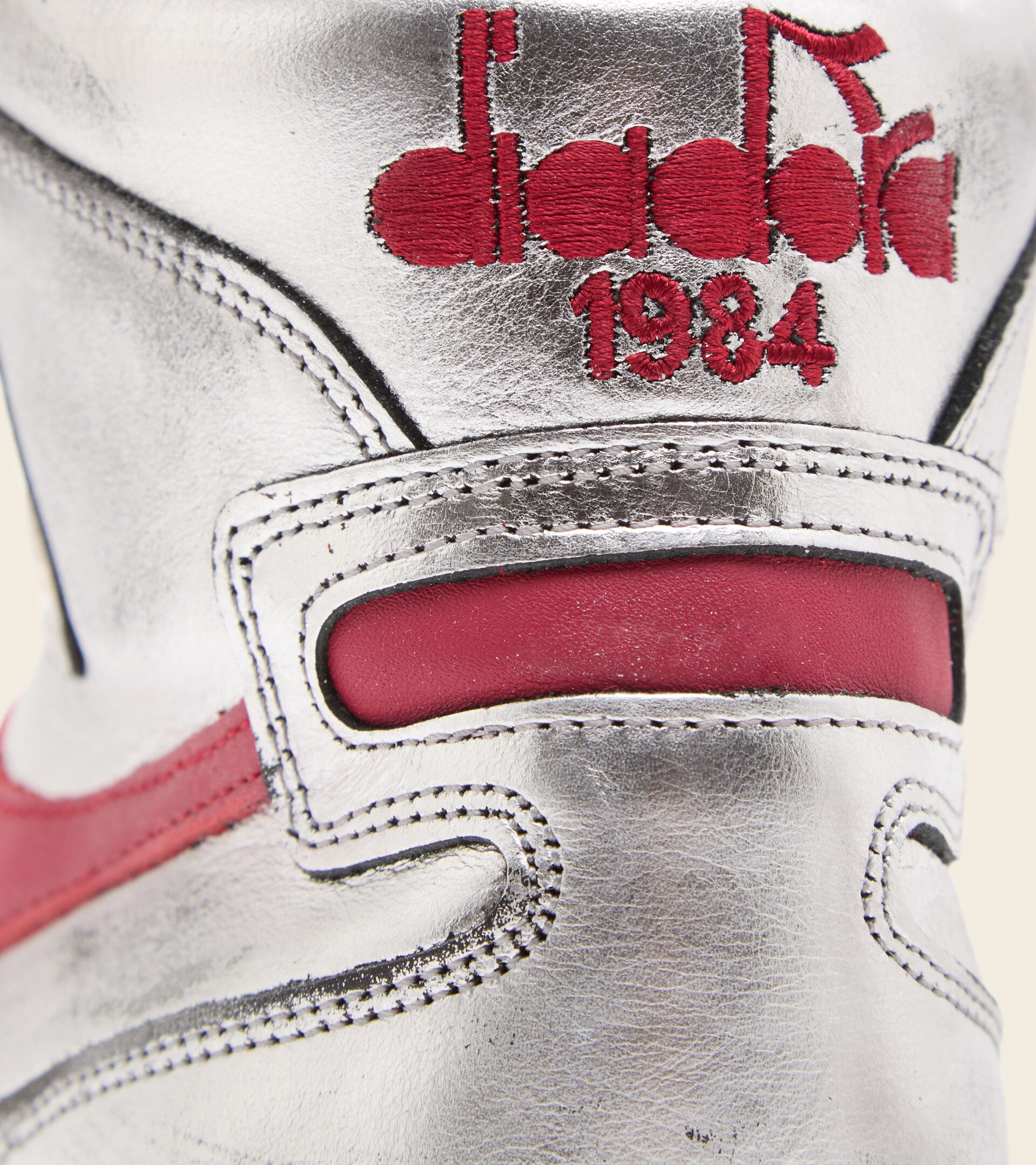 Footwear Heritage DONNA MI BASKET SILVER USED W ARGENTO/ROSSO Diadora