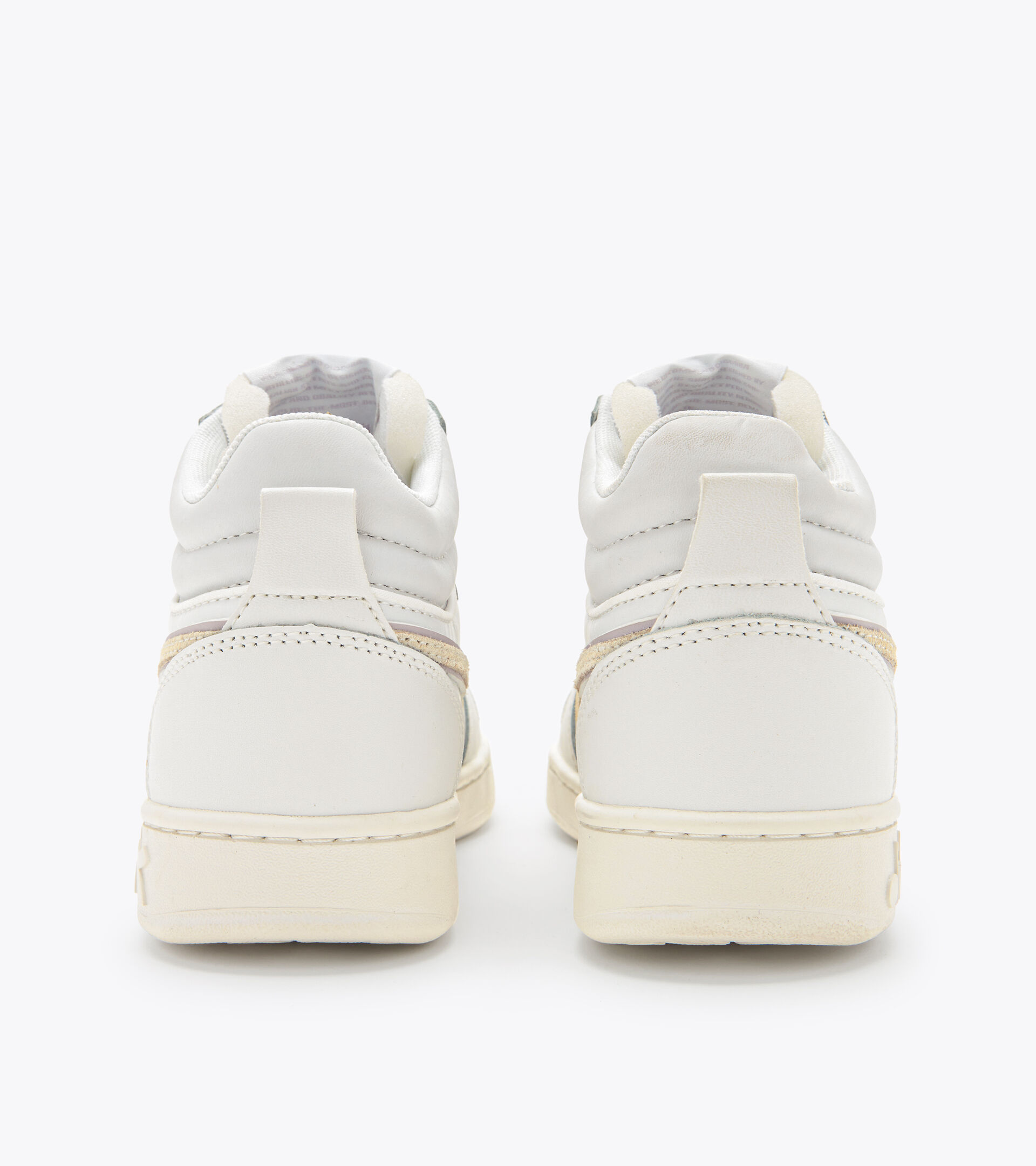 Sports shoes - Women
MAGIC BASKET DEMI LEATHER WN WHITE/LILAC MARBLE - Diadora