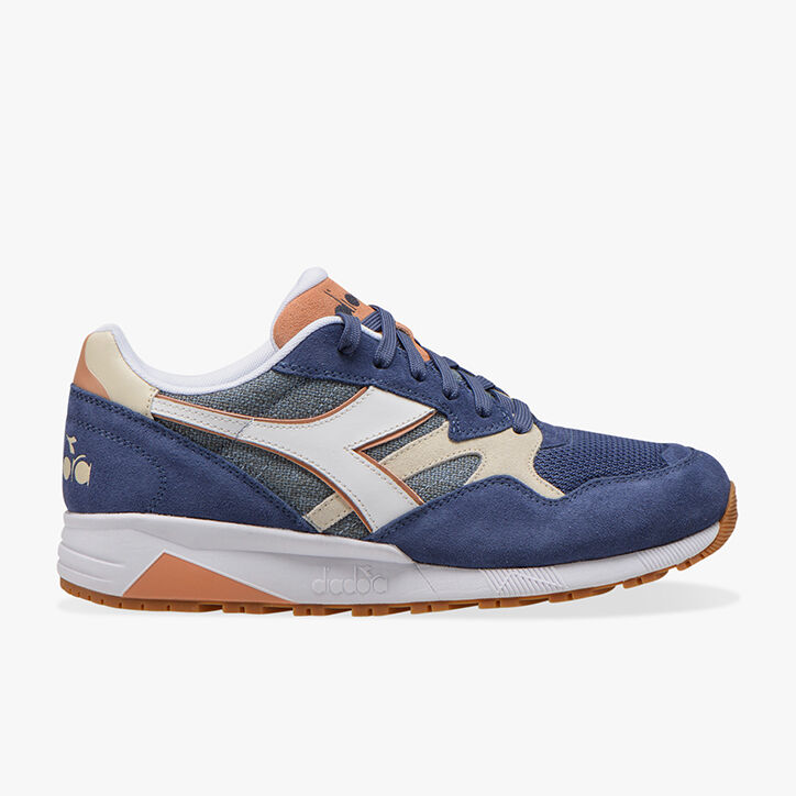 Diadora shoes run big or small clearance