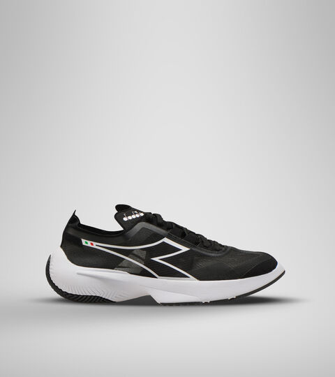 Sports shoe - Unisex URBAN EQUIPE BLACK - Diadora