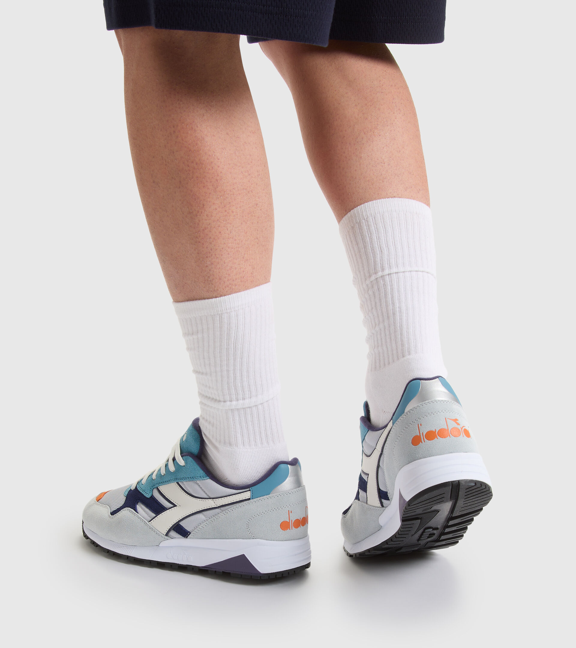 Sporty sneakers - Unisex N902 GRAY DAWN/ICE FLOW - Diadora
