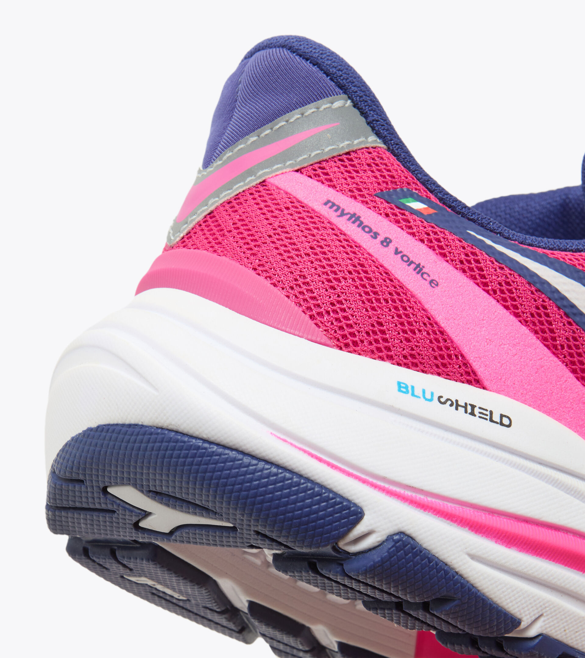 Running shoes - Women MYTHOS BLUSHIELD 8 VORTICE W PINK YARROW/WHITE/BLUEPRINT - Diadora