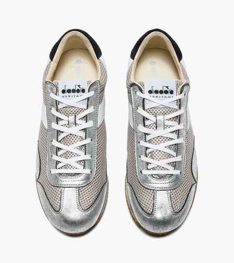 Zapatilla Heritage de piel - Para todos los géneros EQUIPE STELLAR SW PLATA METALLIZE - Diadora