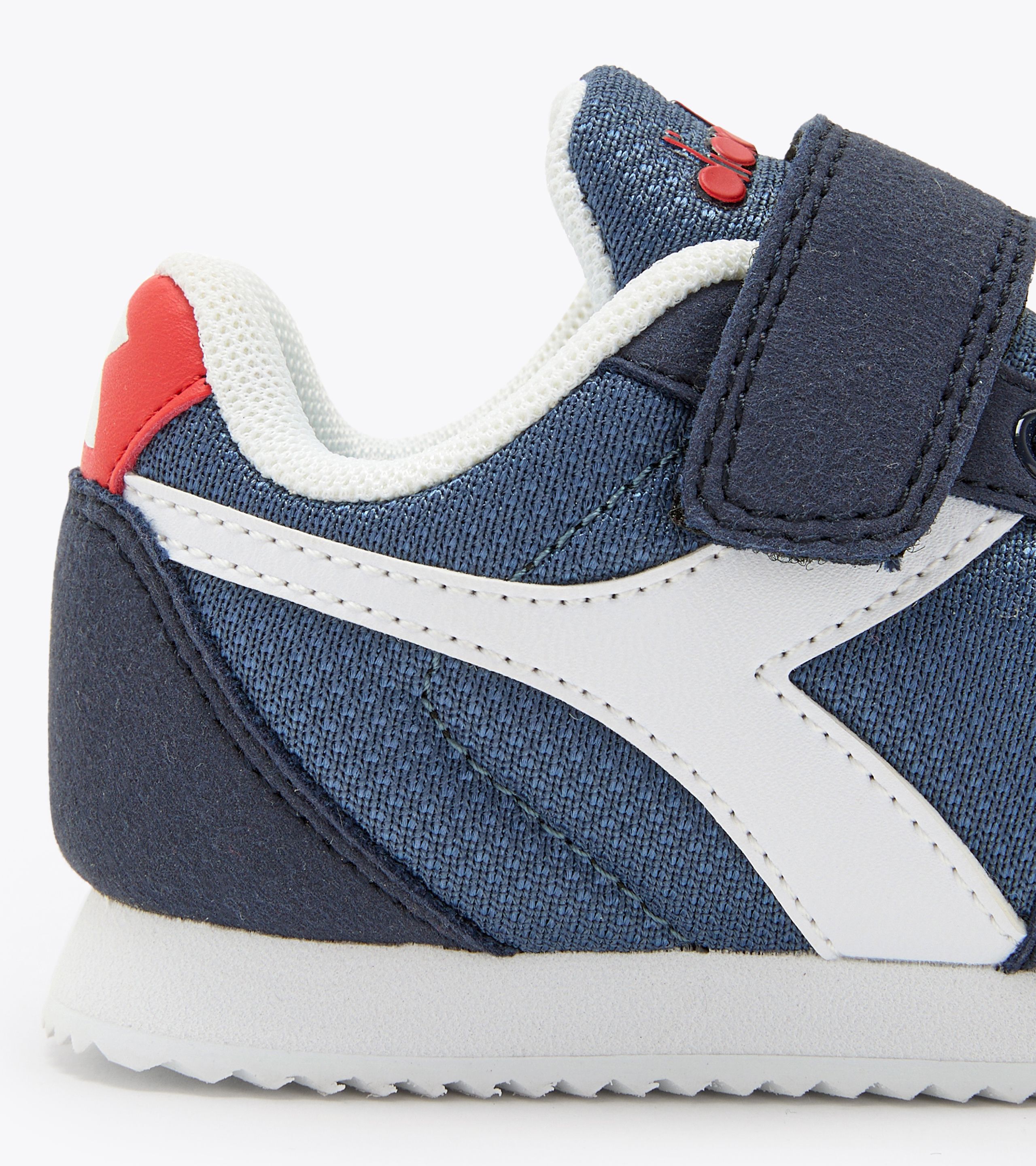 Diadora clearance simple run
