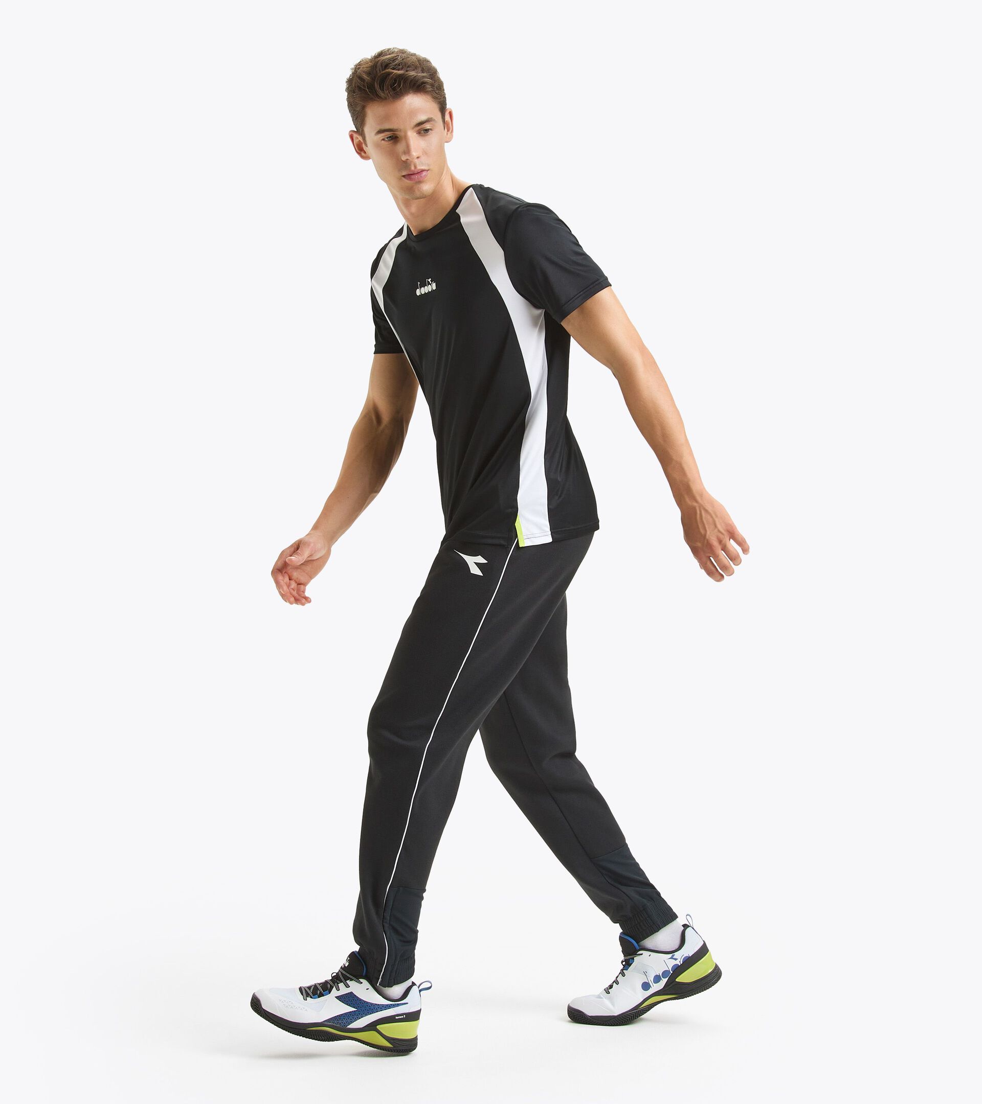 Pantalon de tennis - Homme
 PANTS NOIR - Diadora