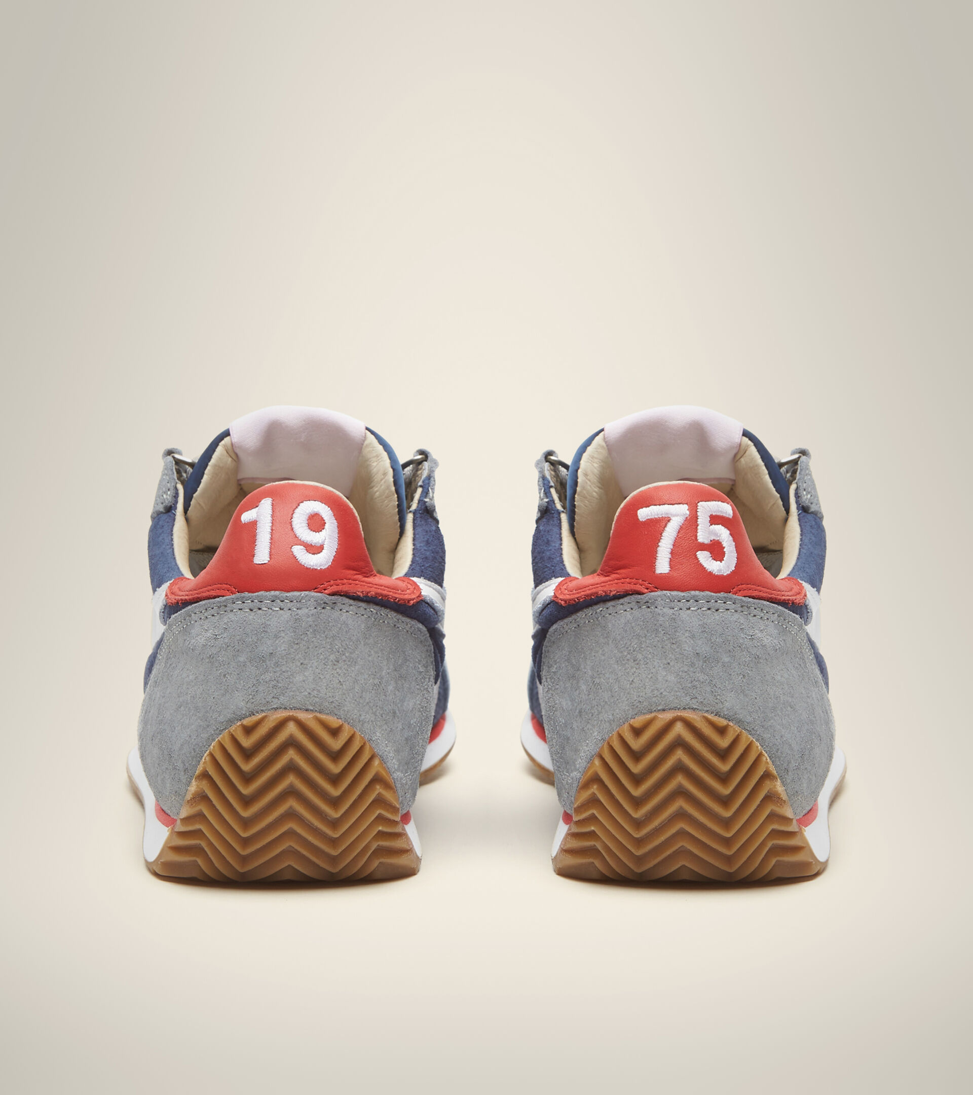 Chaussures Heritage - Unisexe EQUIPE SUEDE SW AUTHENTIQUE MARINEBLEU - Diadora