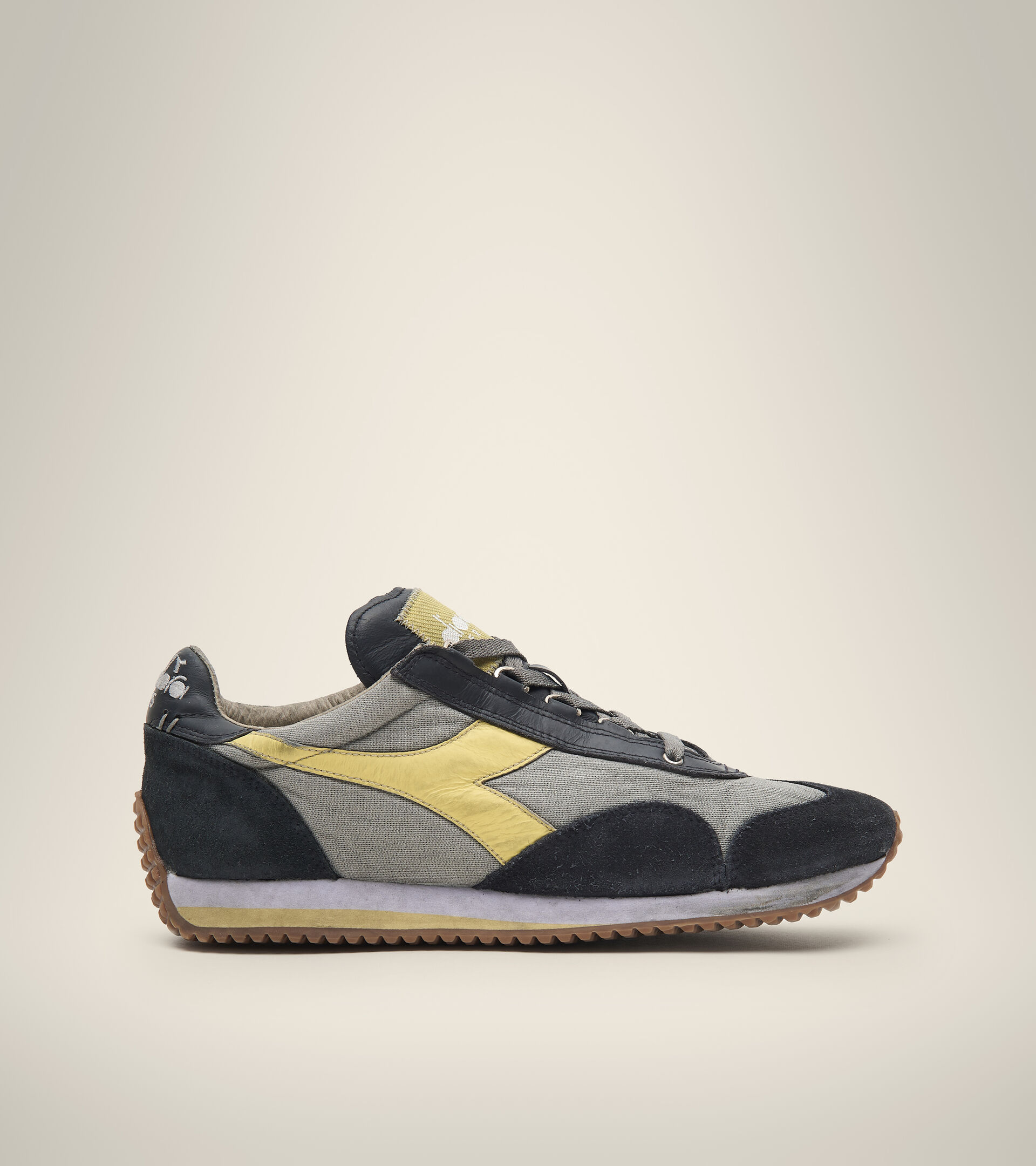 Heritage shoe - Unisex EQUIPE H DIRTY STONE WASH EVO STORM GRAY/PHANTOM - Diadora