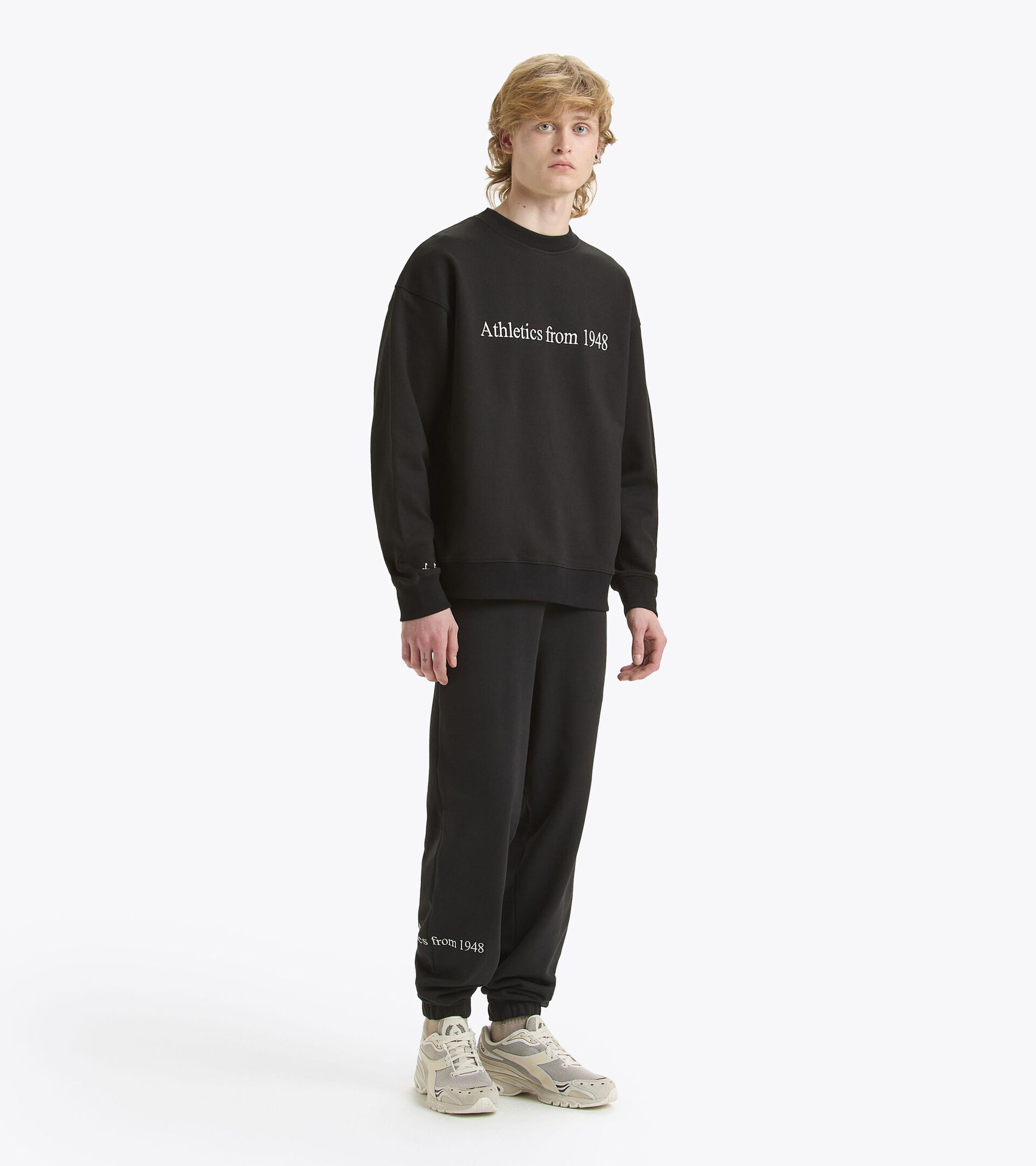 Crewneck sweatshirt - Made in Italy - Gender Neutral SWEATSHIRT CREW LEGACY BLACK - Diadora