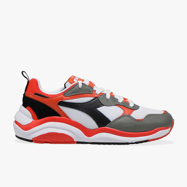 diadora whizz run
