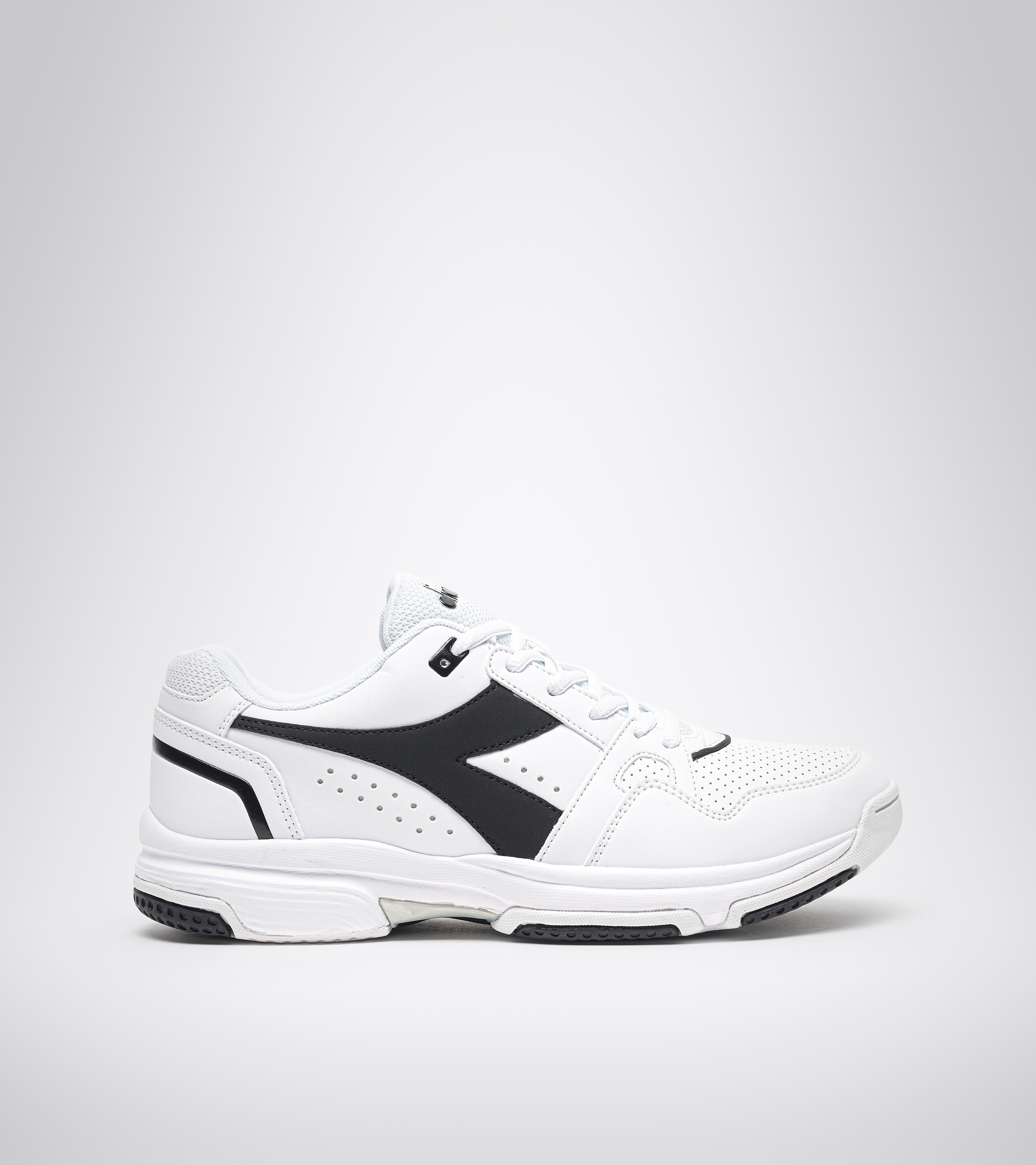 diadora volee