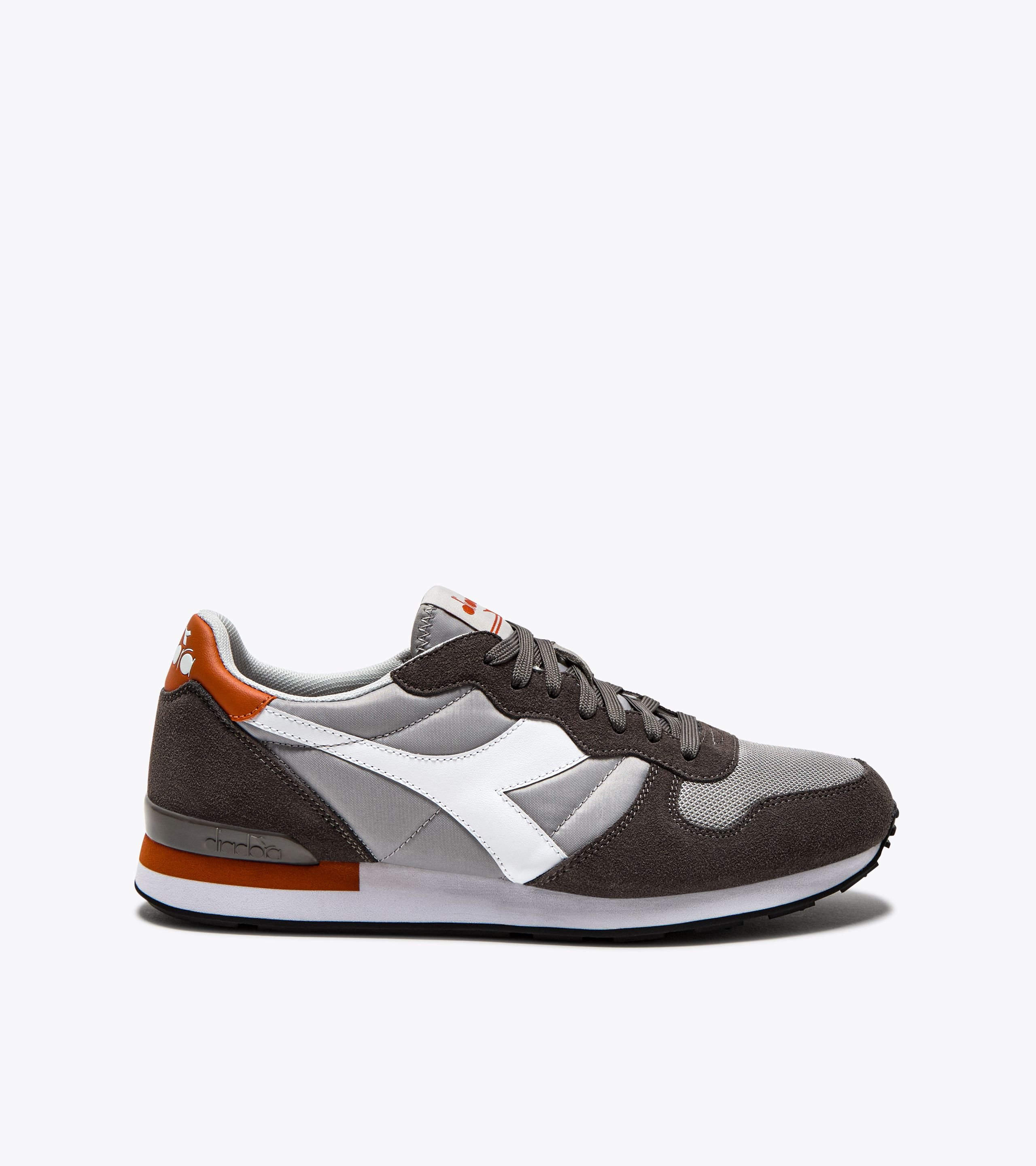 Diadora アルファロメオ カーレース Tシャツ 3colors Diadora アルファロメオ カーレース Tシャツ 3colors (DIADORA/T
