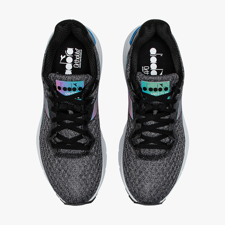 diadora mythos blushield hip