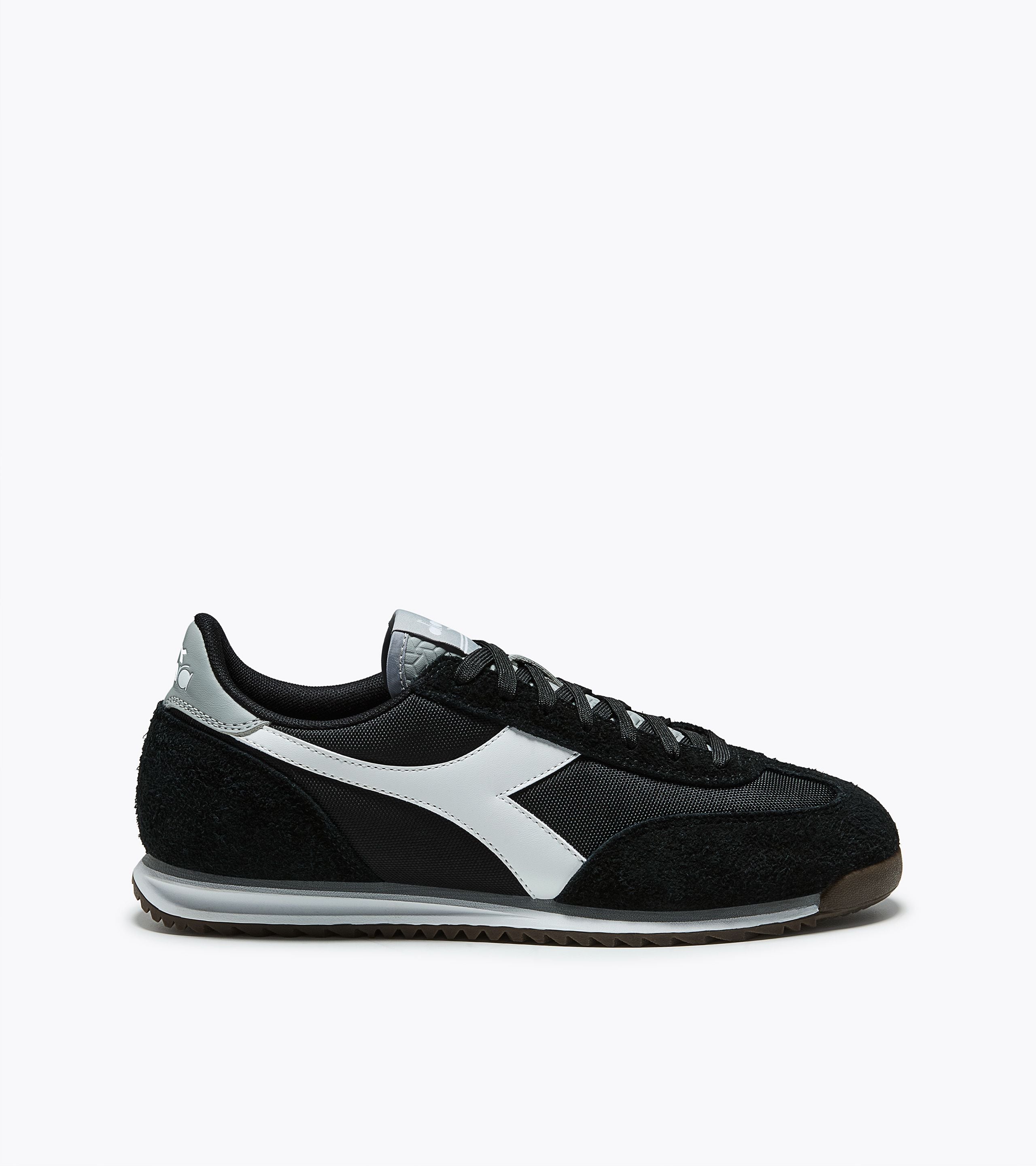 DIADORA 安全靴 JSAA認証 ホワイト/ブラック/限定色 CROSS RAINY Sneakers - For every gender - Diadora Online Store US