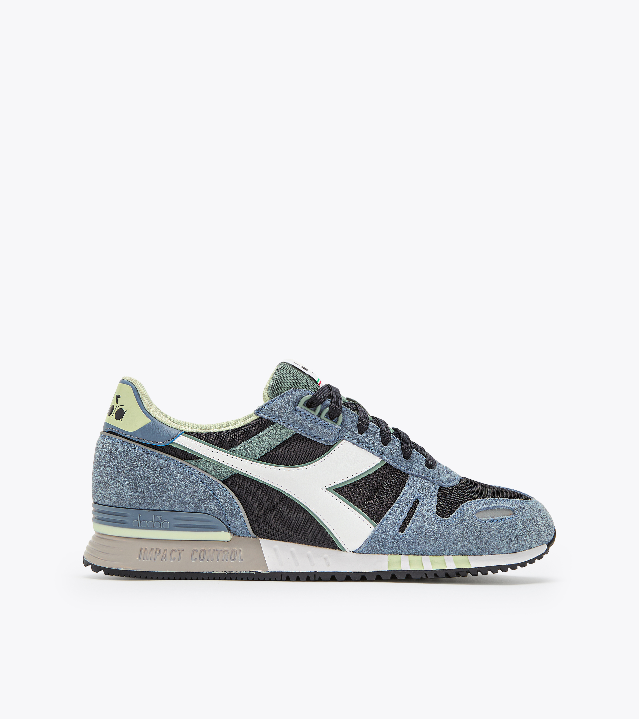 Diadora Titan Trainer Size: 6.5 Dark Denim/Blue Shadow