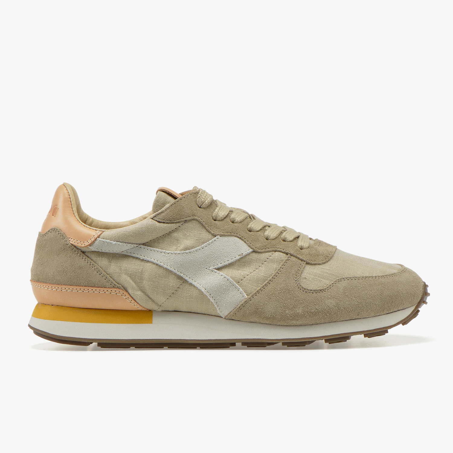 where are diadora shoes made