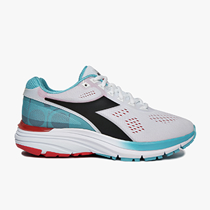 diadora running shoes